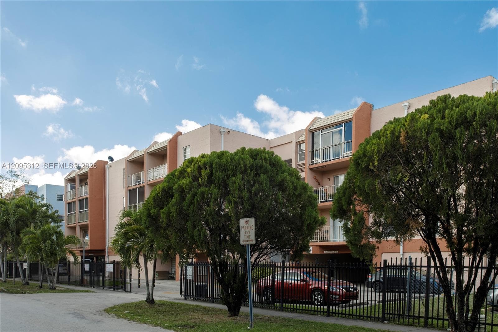 Morada NO 2 Condo · #309 in Hialeah - Photo 14