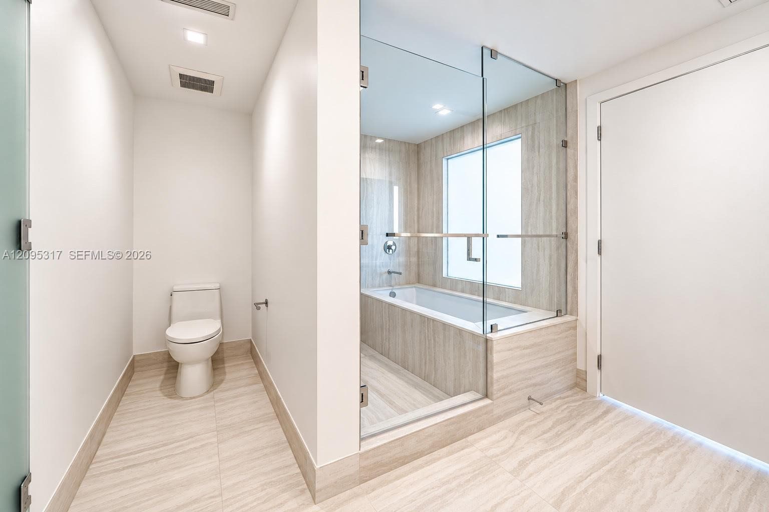 One Park Tower · #906 in North Miami Beach - Photo 42