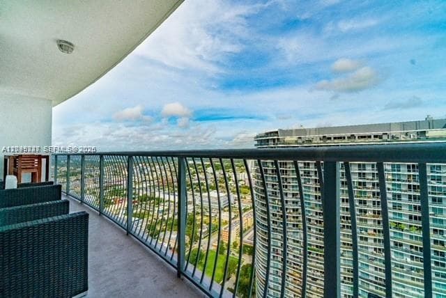 Opera Tower · #5505 in Miami - Photo 13