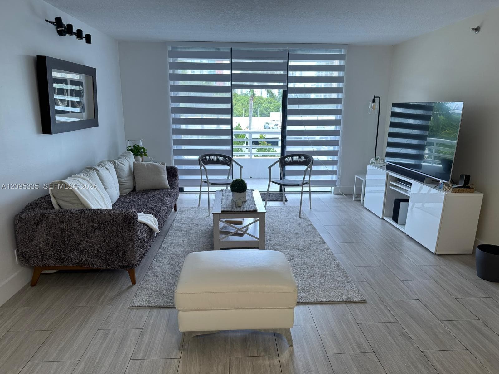 PARC CENTRAL EAST · #414 in Aventura - Photo 4
