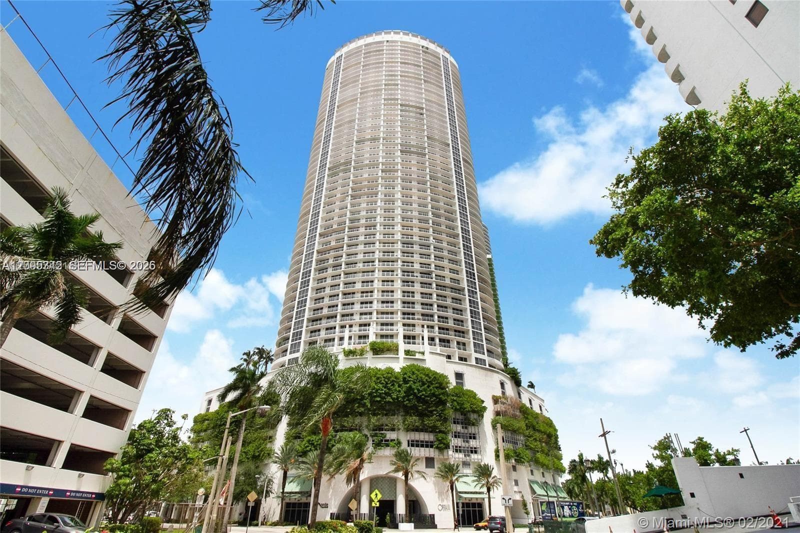 Opera Tower · #4609 in Miami - Photo 1