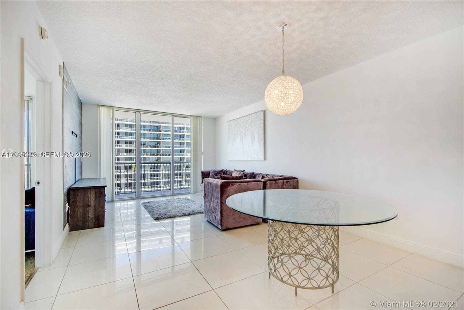 Opera Tower · #4609 in Miami - Photo 9
