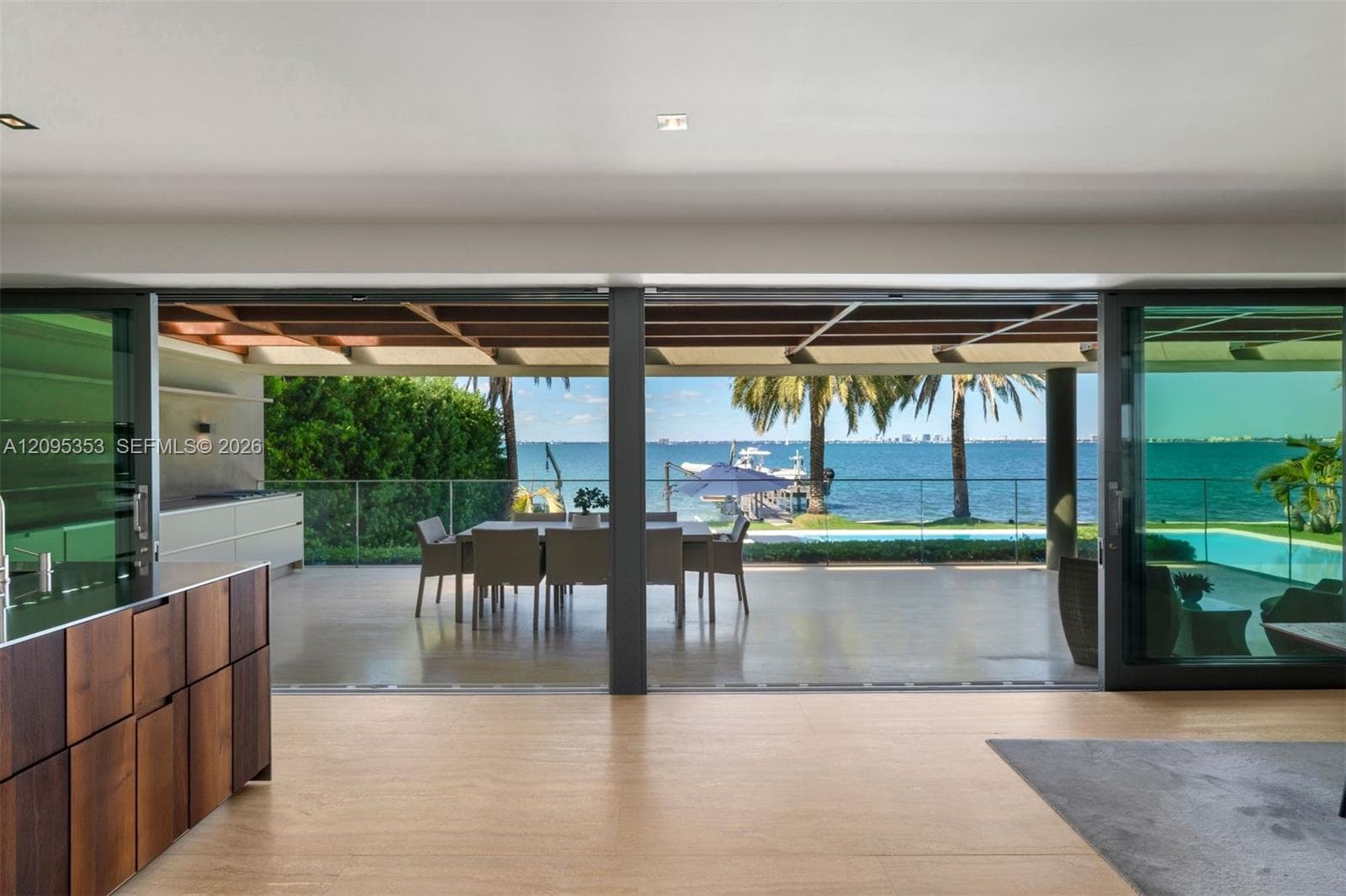 360 Harbor Dr photo 42