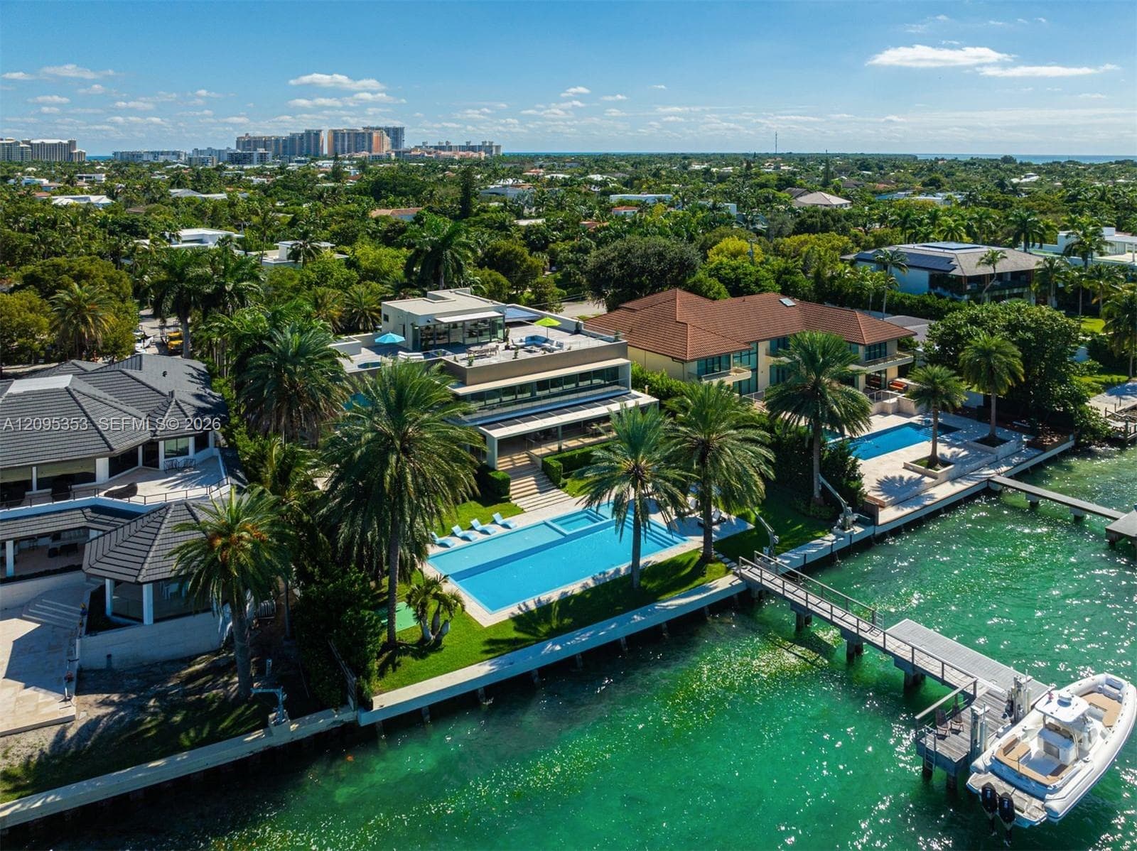 360 Harbor Dr photo 17