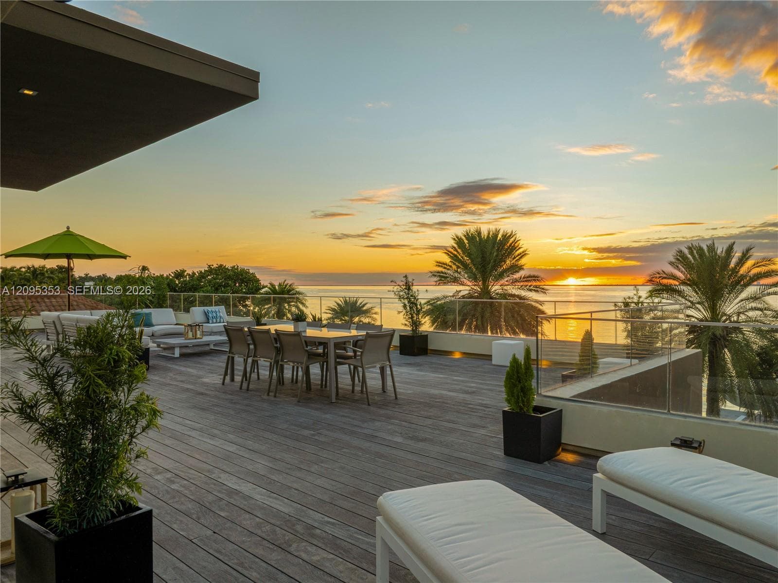 360 Harbor Dr photo 22