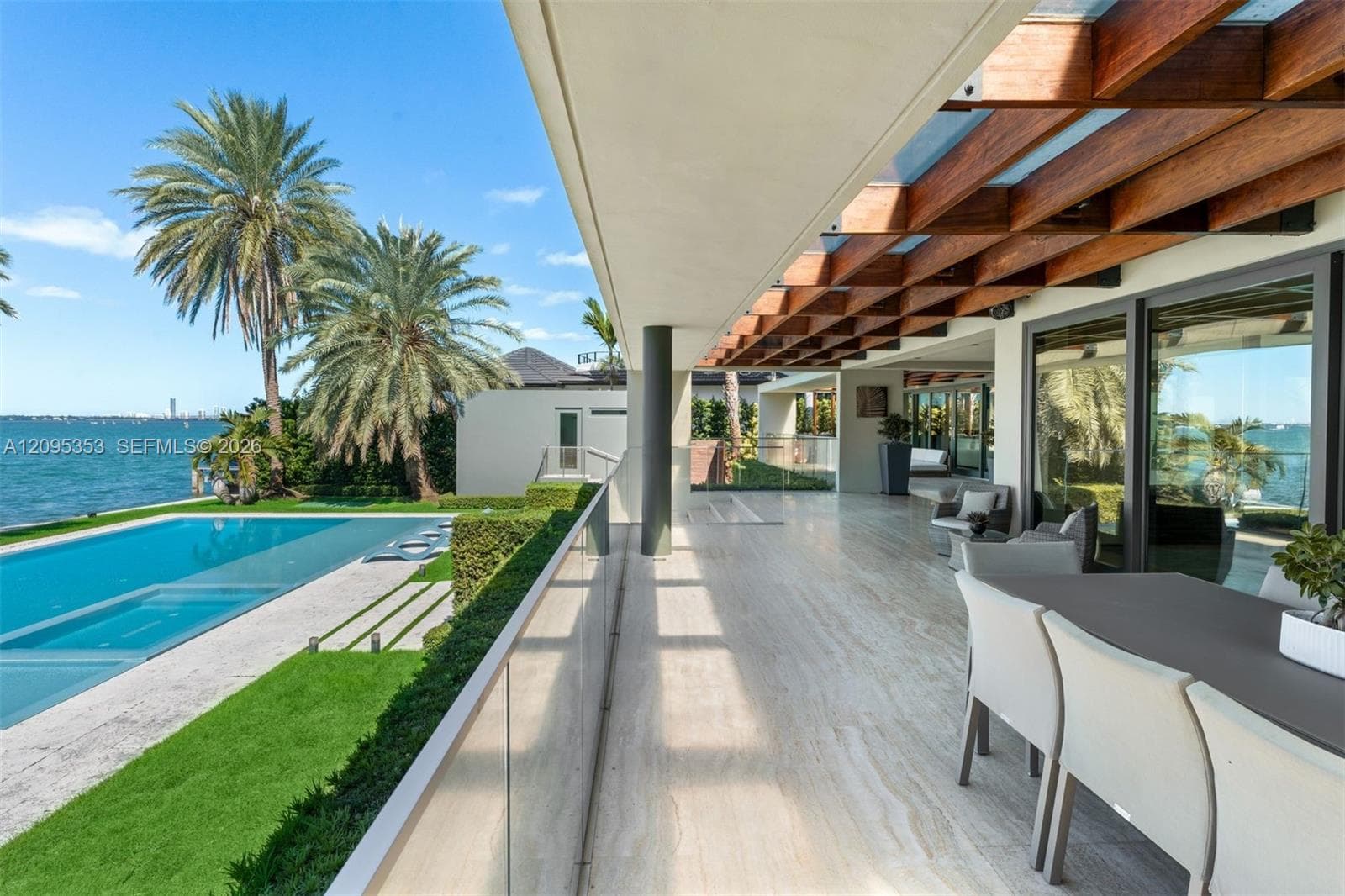 360 Harbor Dr photo 67