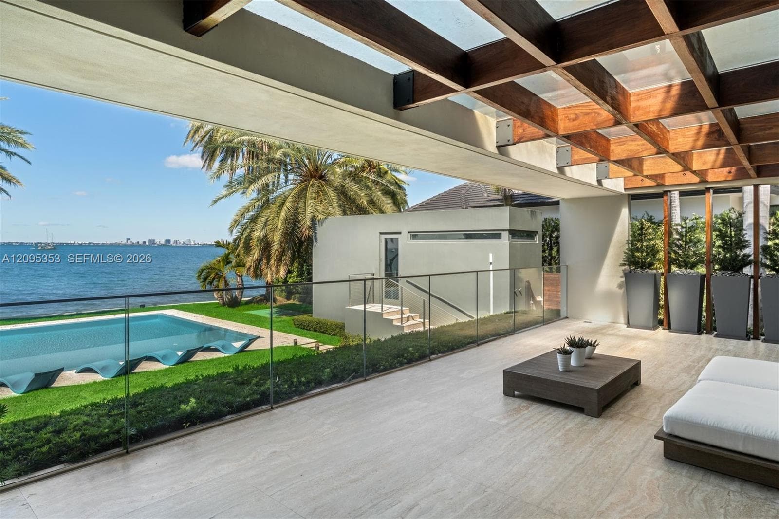 360 Harbor Dr photo 66