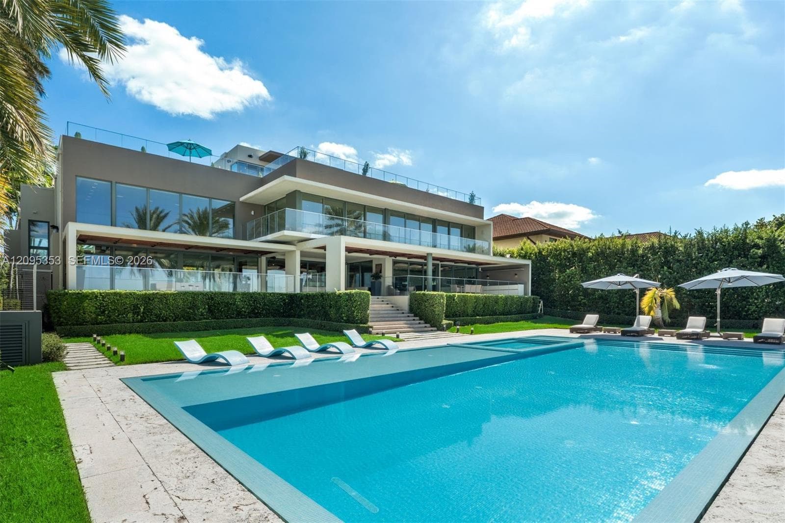 360 Harbor Dr photo 14