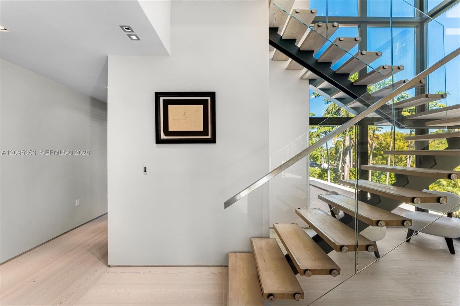 360 Harbor Dr photo 58