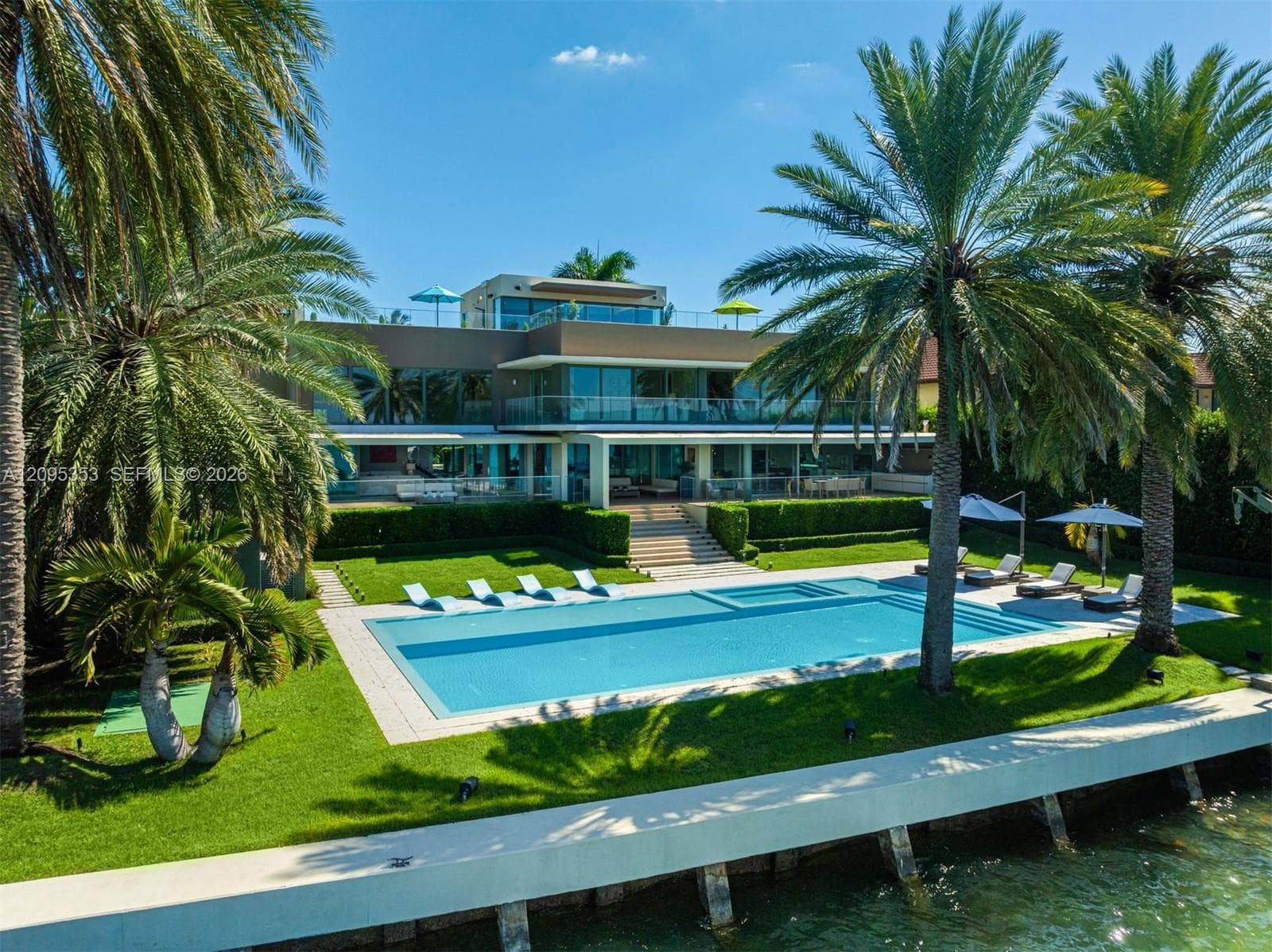 360 Harbor Dr photo 15