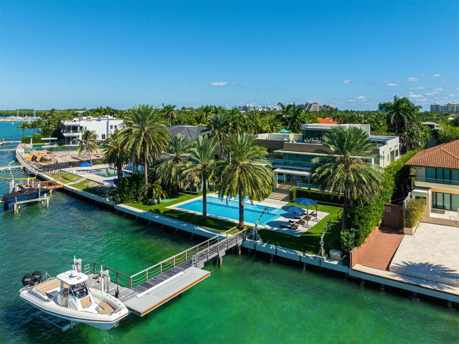 360 Harbor Dr photo 19
