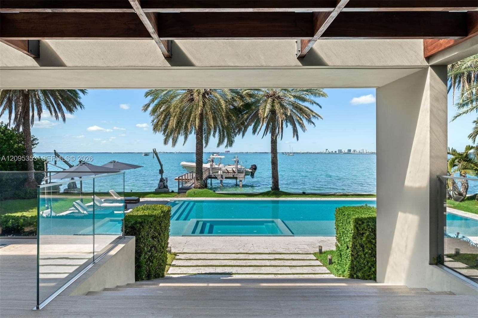 360 Harbor Dr photo 68