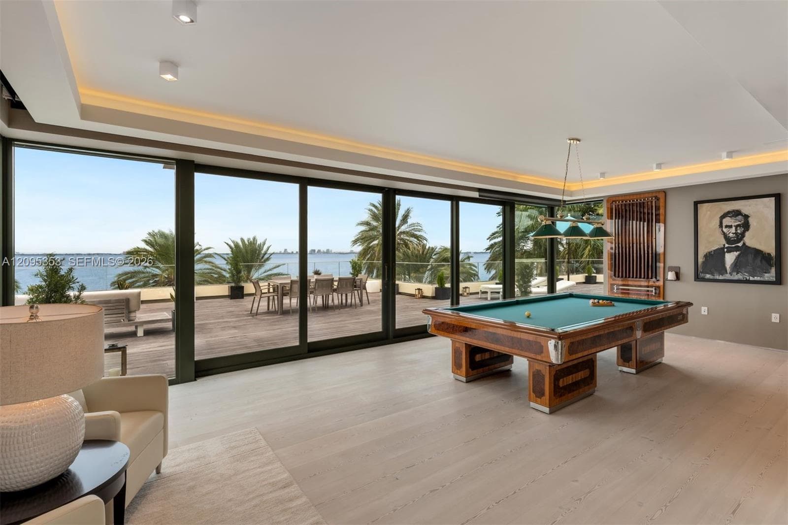 360 Harbor Dr photo 60