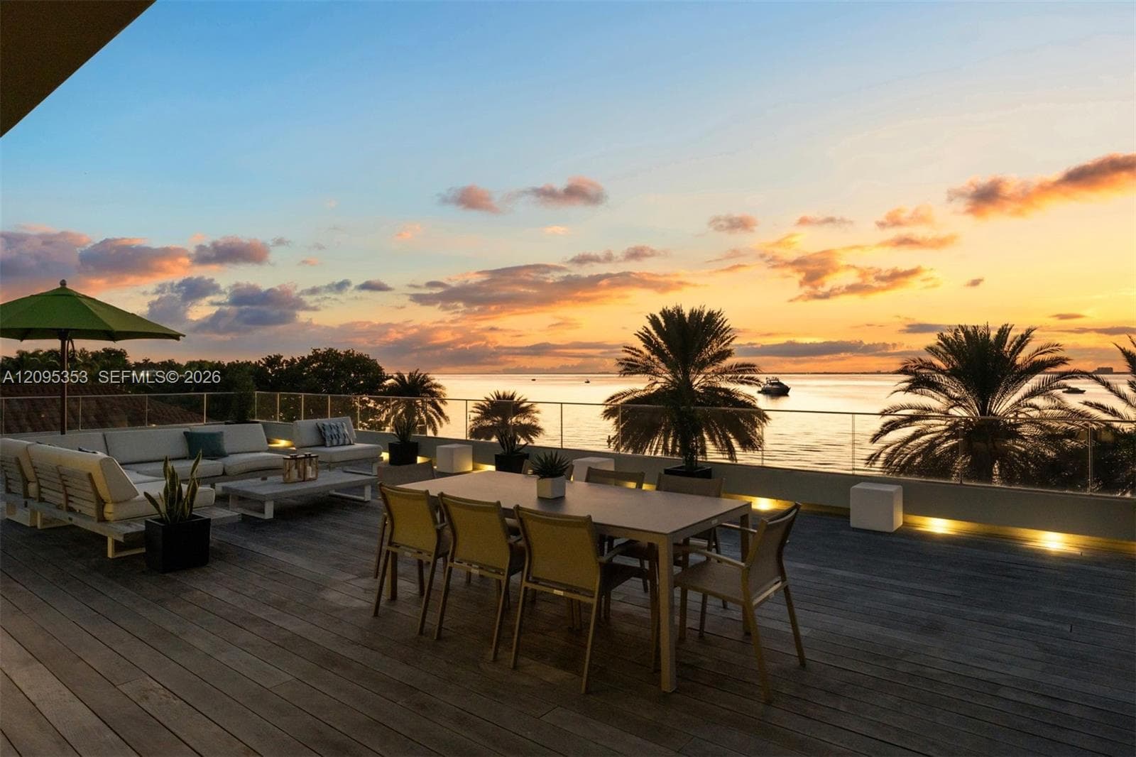 360 Harbor Dr photo 25