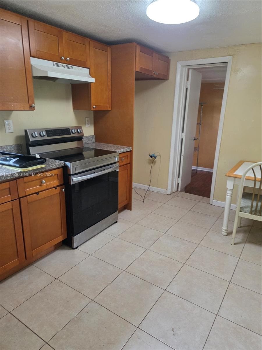 1957 NE 177th St #1 photo 13