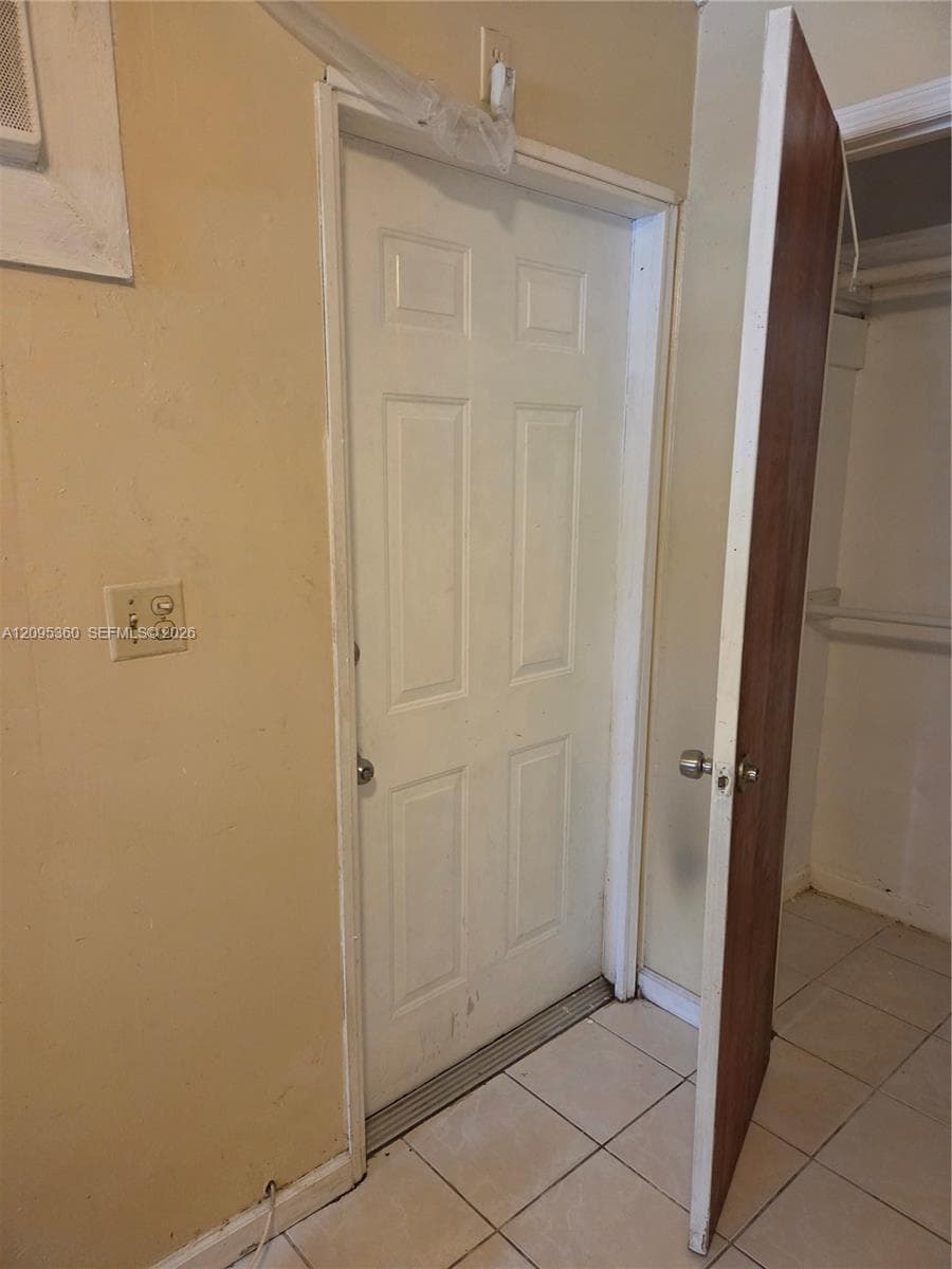 1957 NE 177th St #1 photo 4