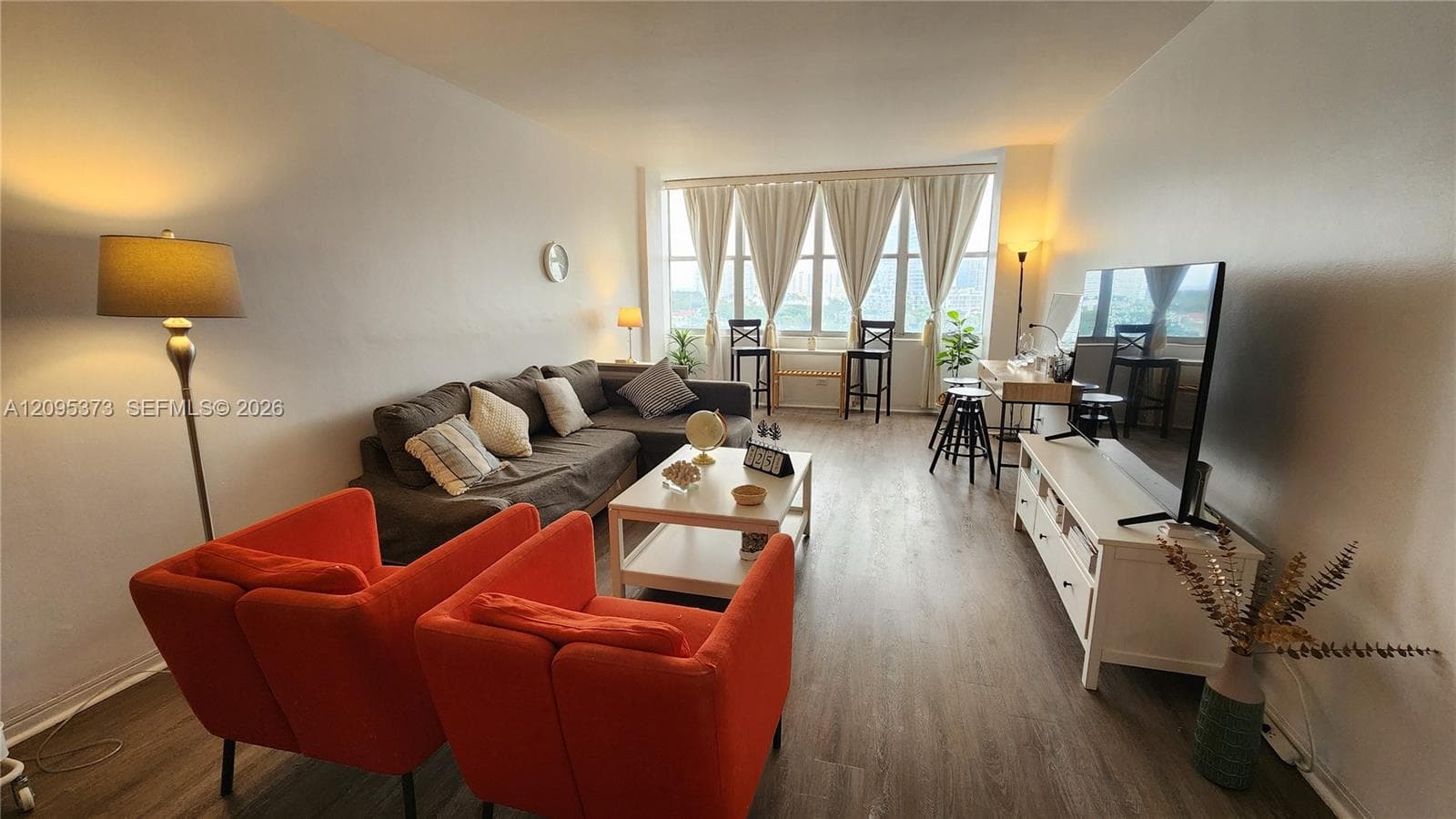 PARKVIEW POINT CONDO · #8Q in Miami Beach - Photo 3