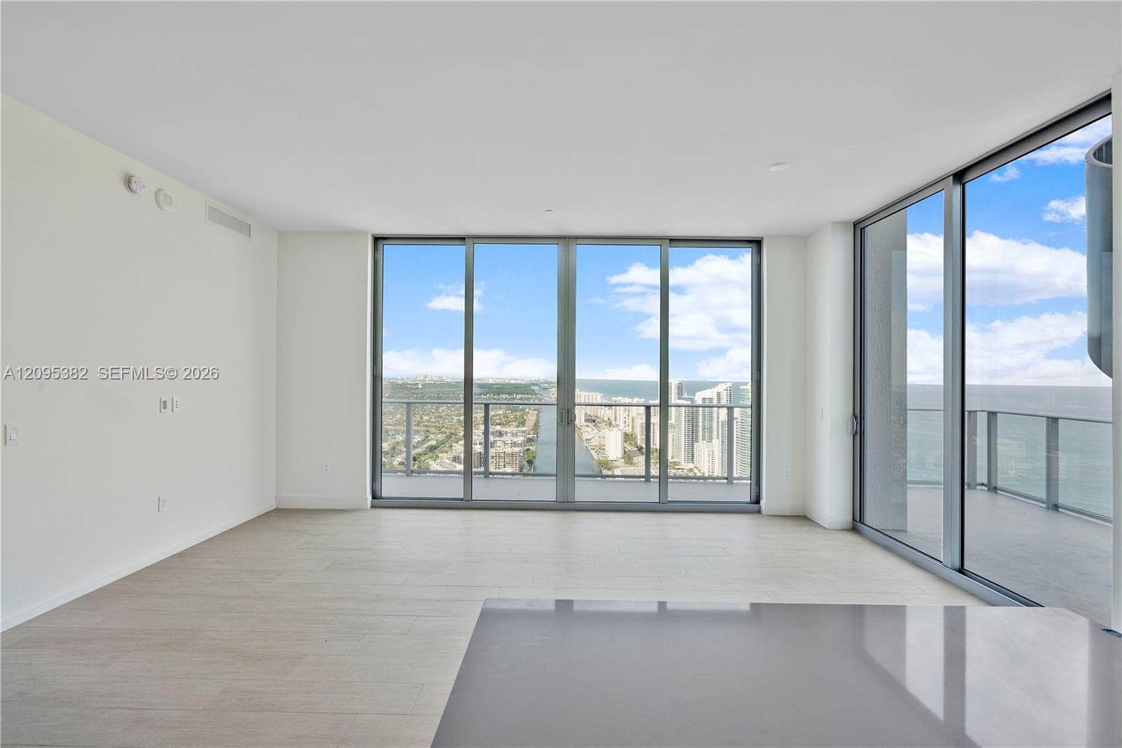Hyde Beach House · #T4301-PENTHOUSE in Hollywood - Photo 7