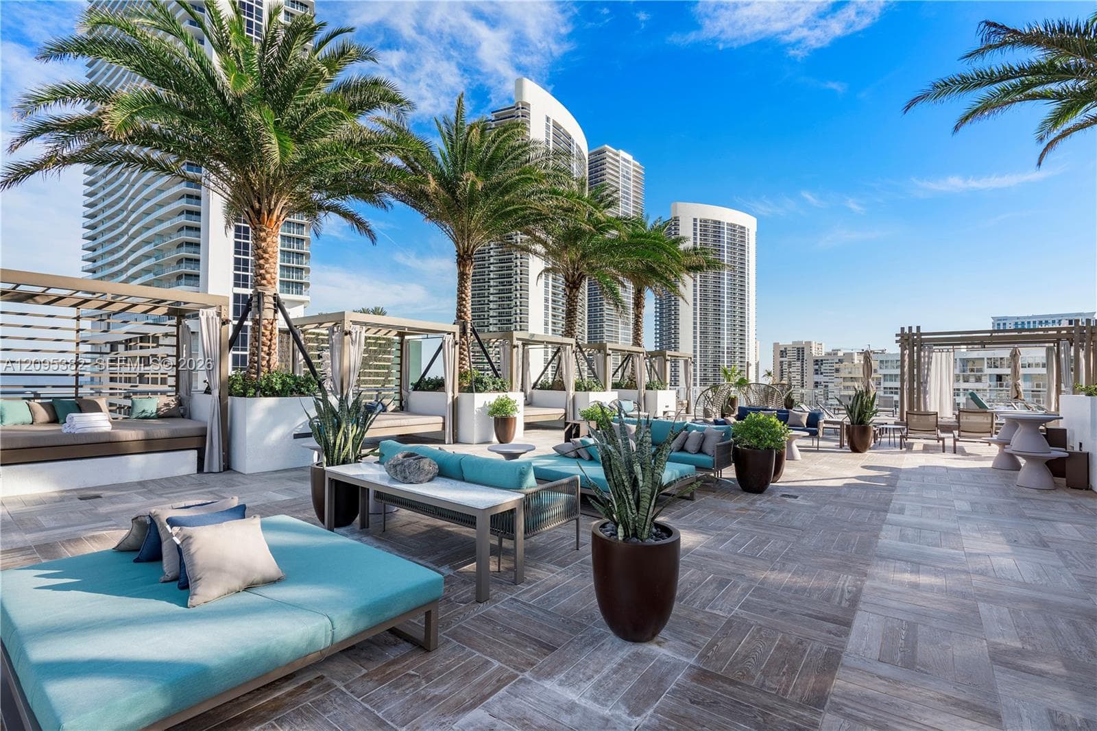 Hyde Beach House · #T4301-PENTHOUSE in Hollywood - Photo 30
