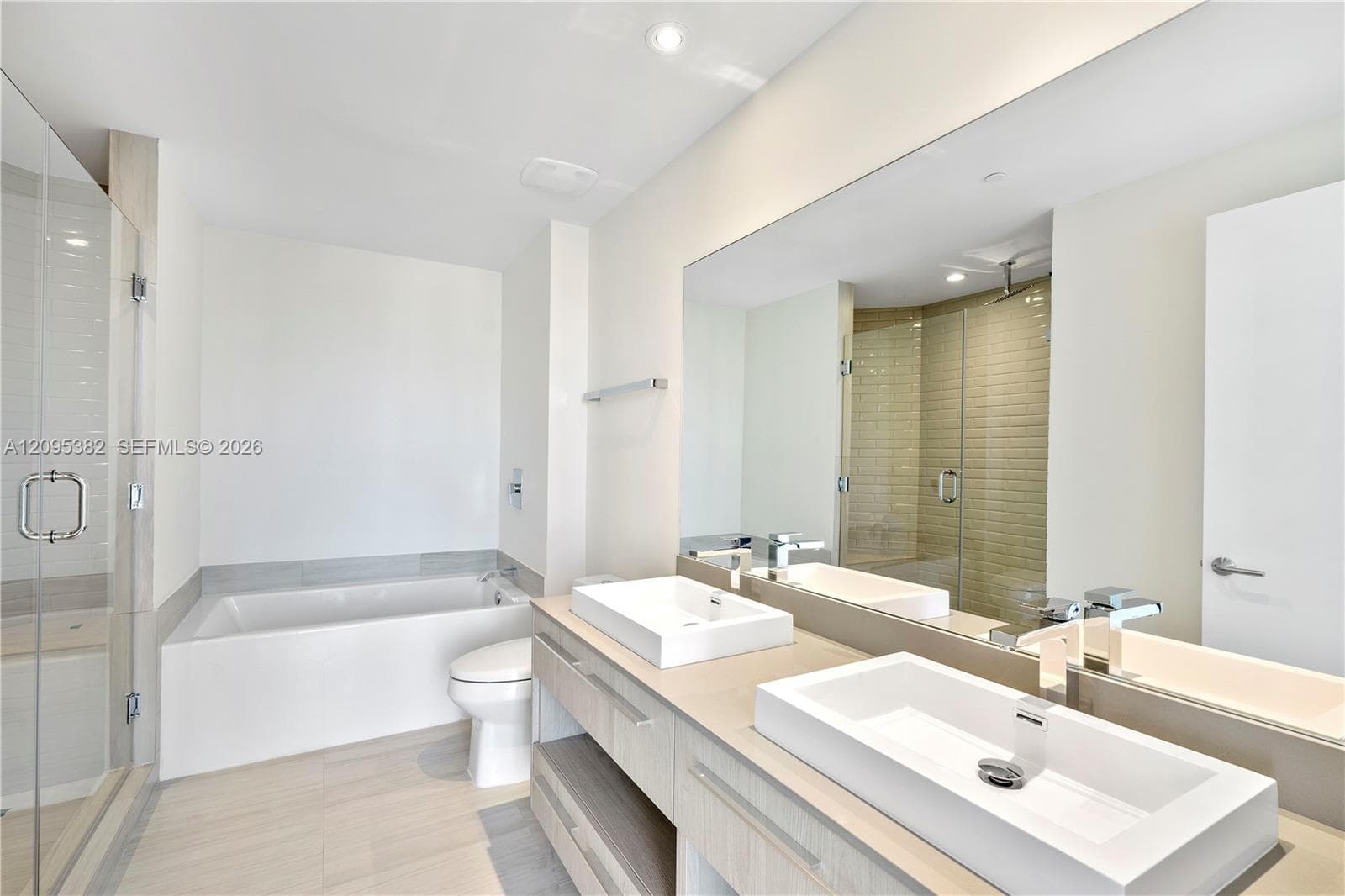 Hyde Beach House · #T4301-PENTHOUSE in Hollywood - Photo 14