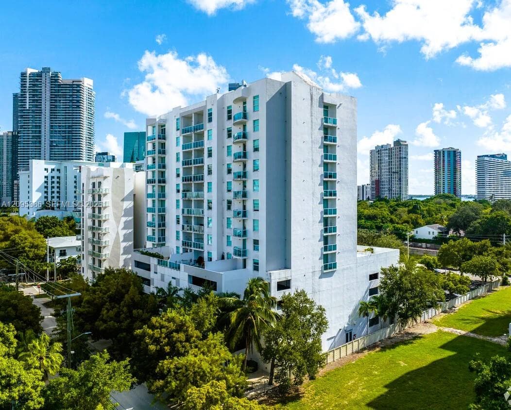 BRICKELL VIEW WEST CONDO · #609 in Miami - Photo 1