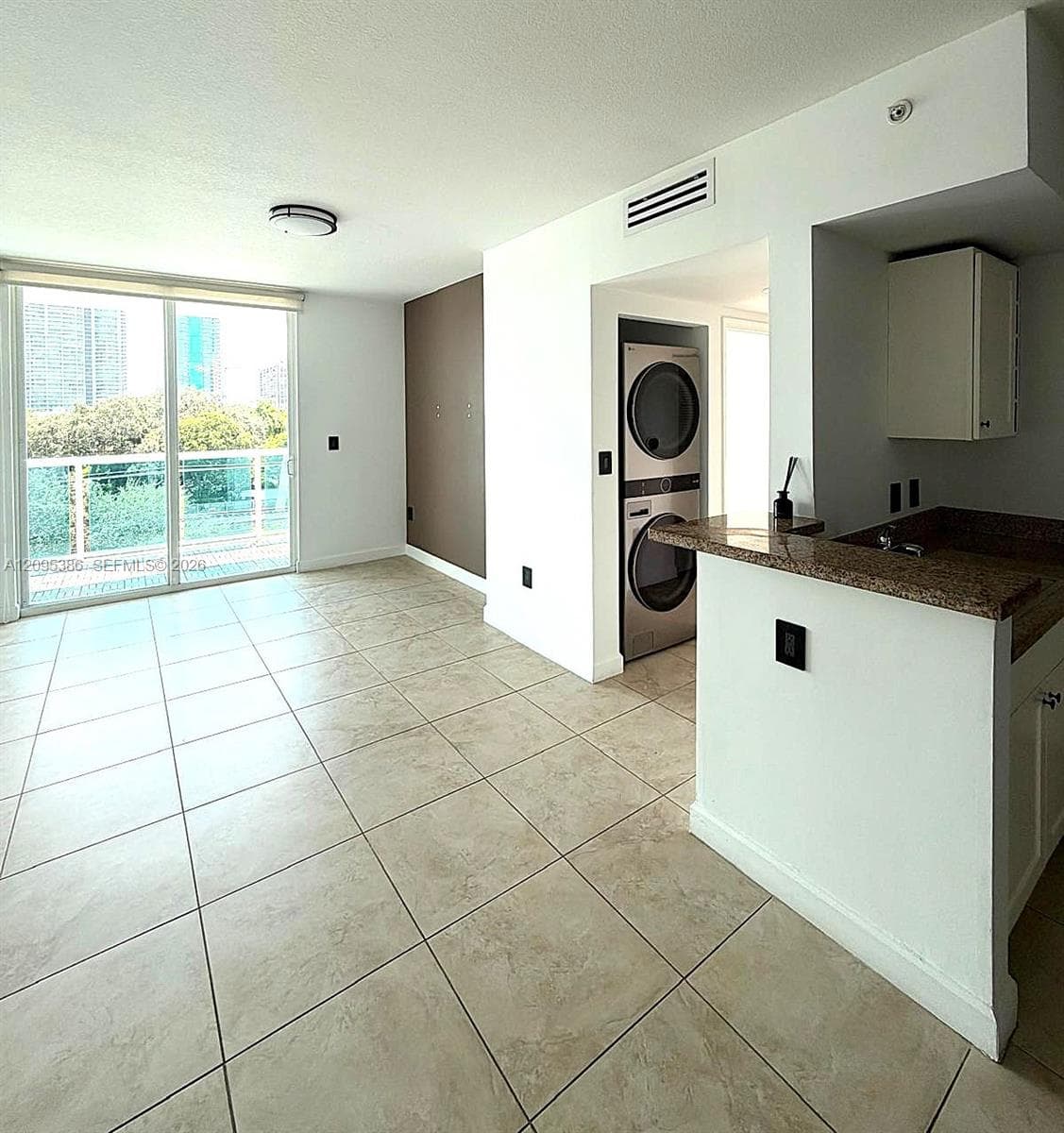 BRICKELL VIEW WEST CONDO · #609 in Miami - Photo 4