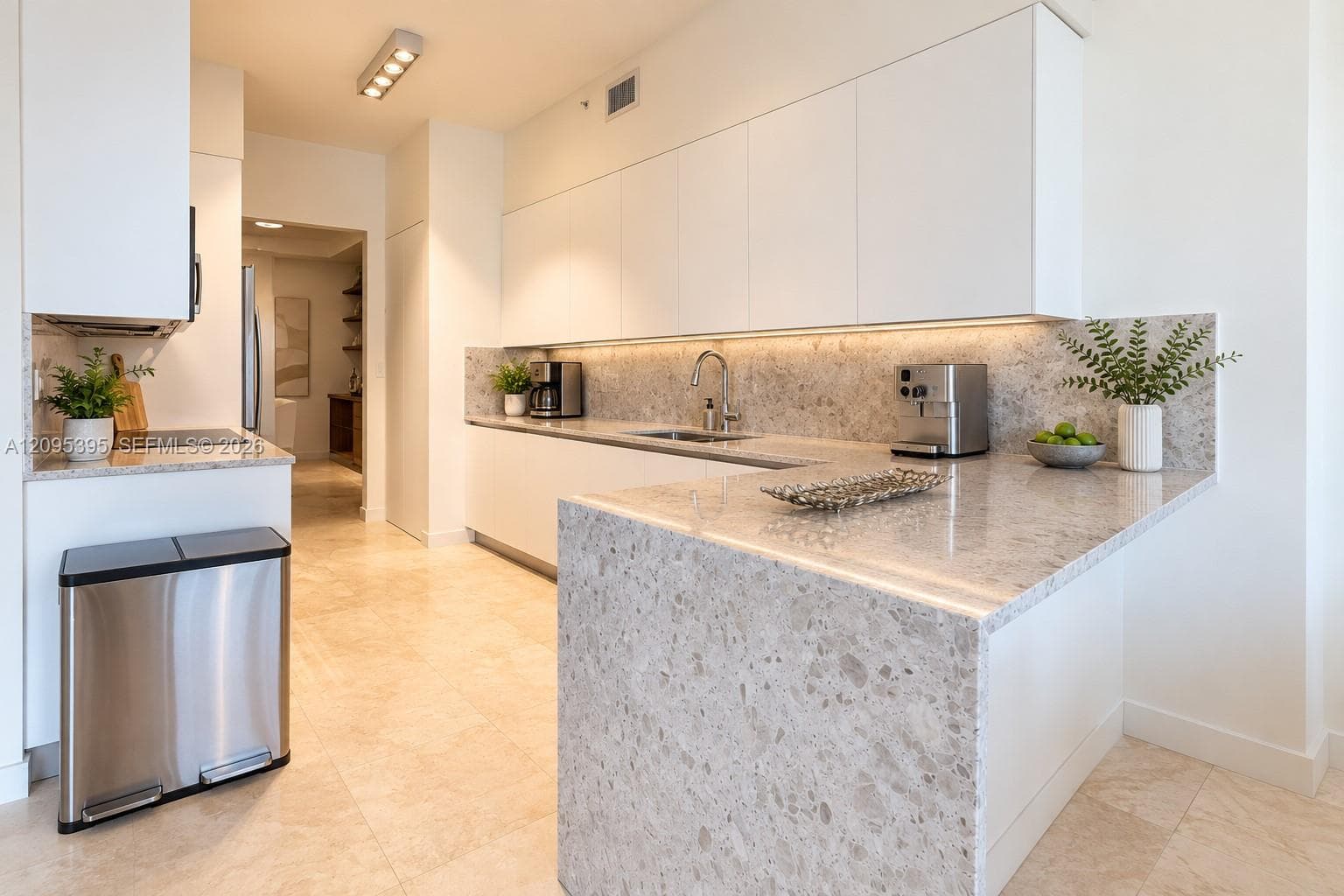 LAKE VILLA TWO CONDO · #507 in Key Biscayne - Photo 12