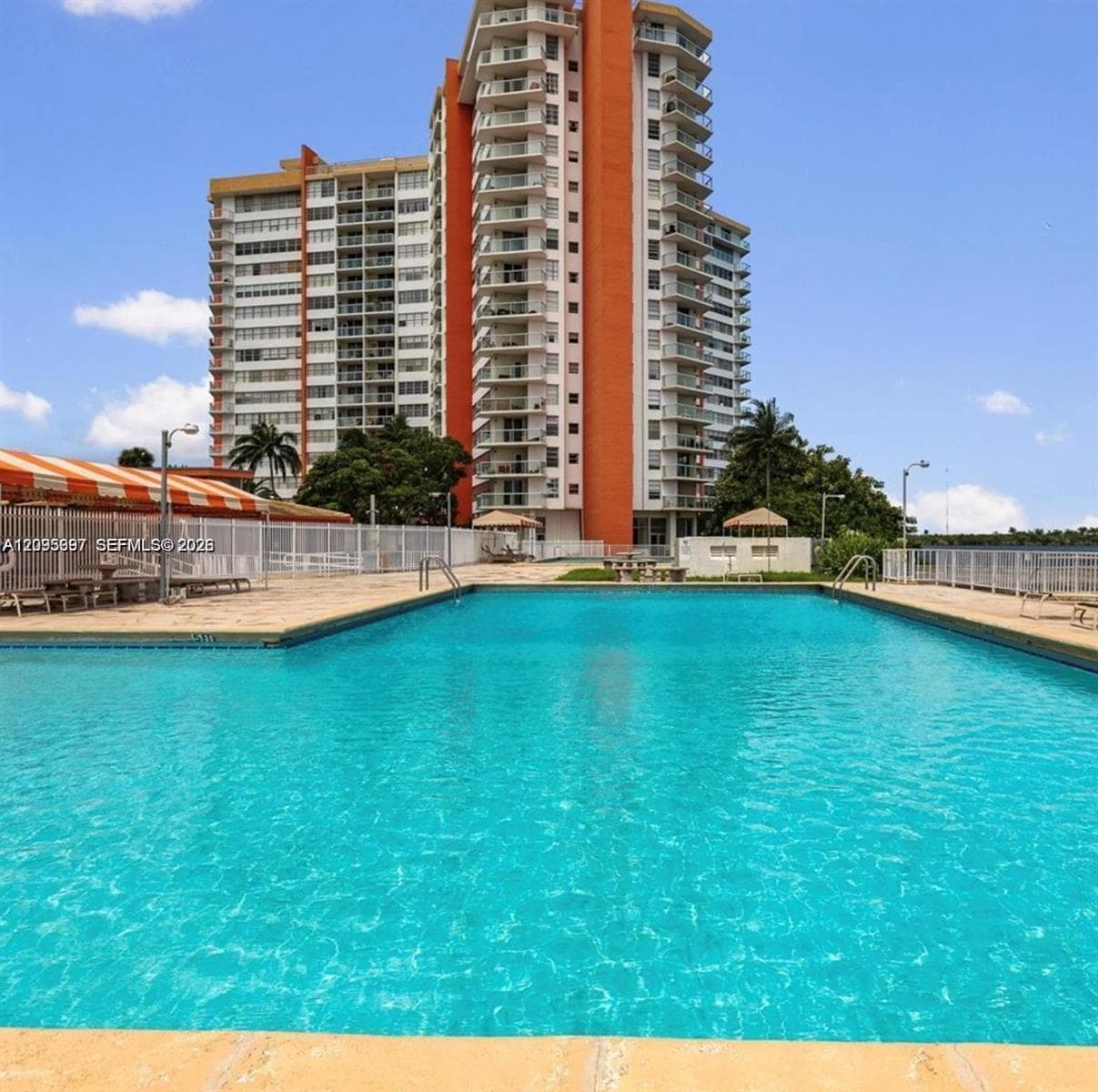 BUCKLEY TOWERS CONDO - EA · #PH11E in Miami - Photo 16