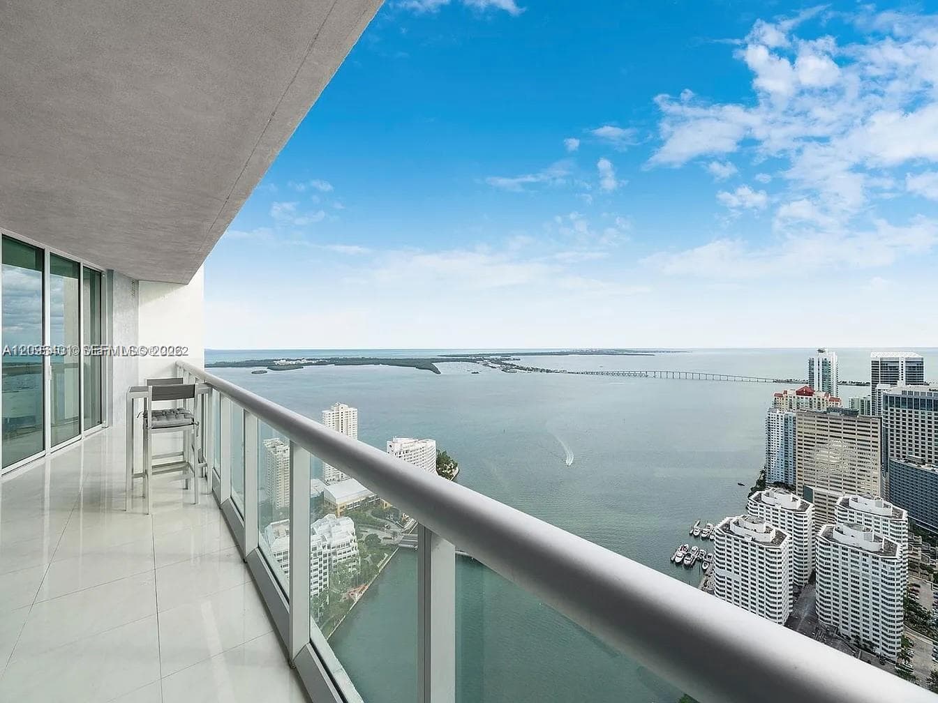 Icon Brickell II · #5505 in Miami - Photo 7