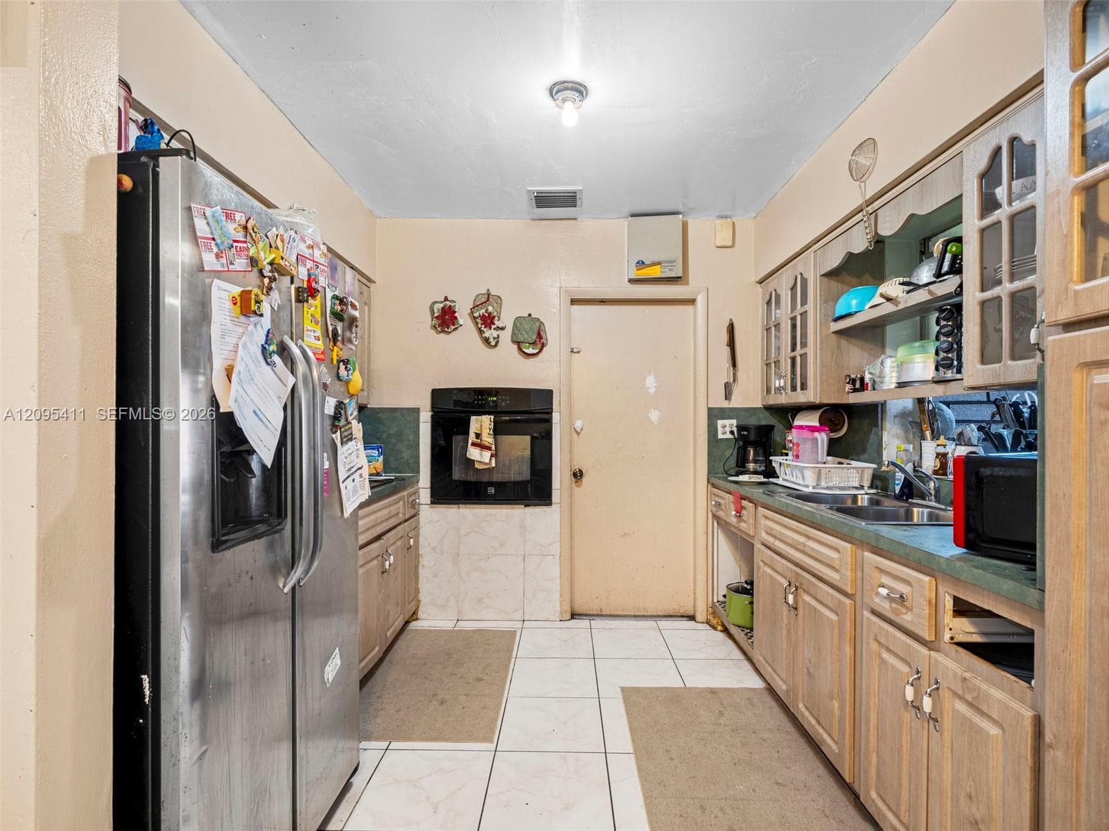 3745 NW 193rd Ter photo 8