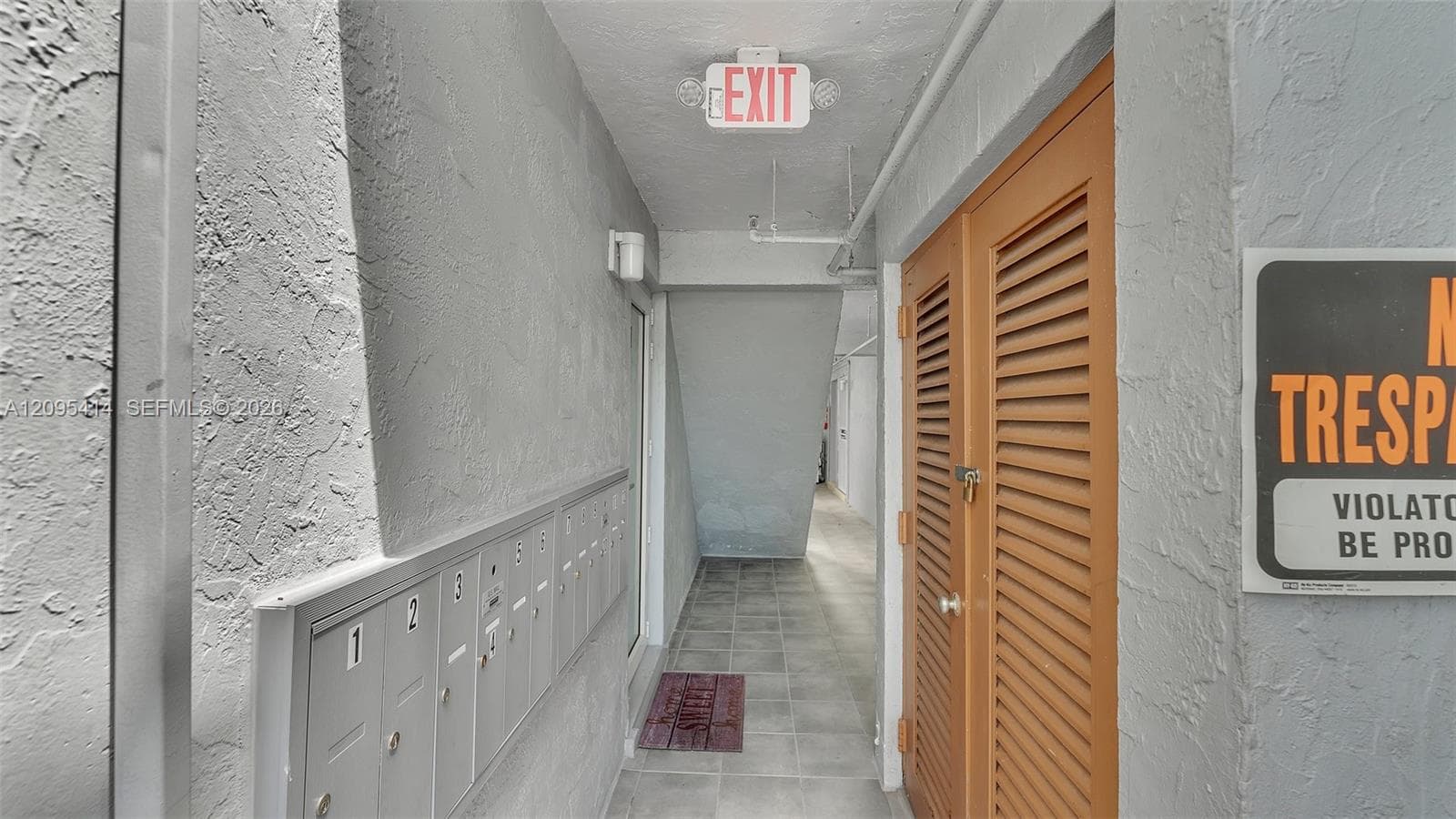 Colony Condo · #7 in Miami - Photo 3