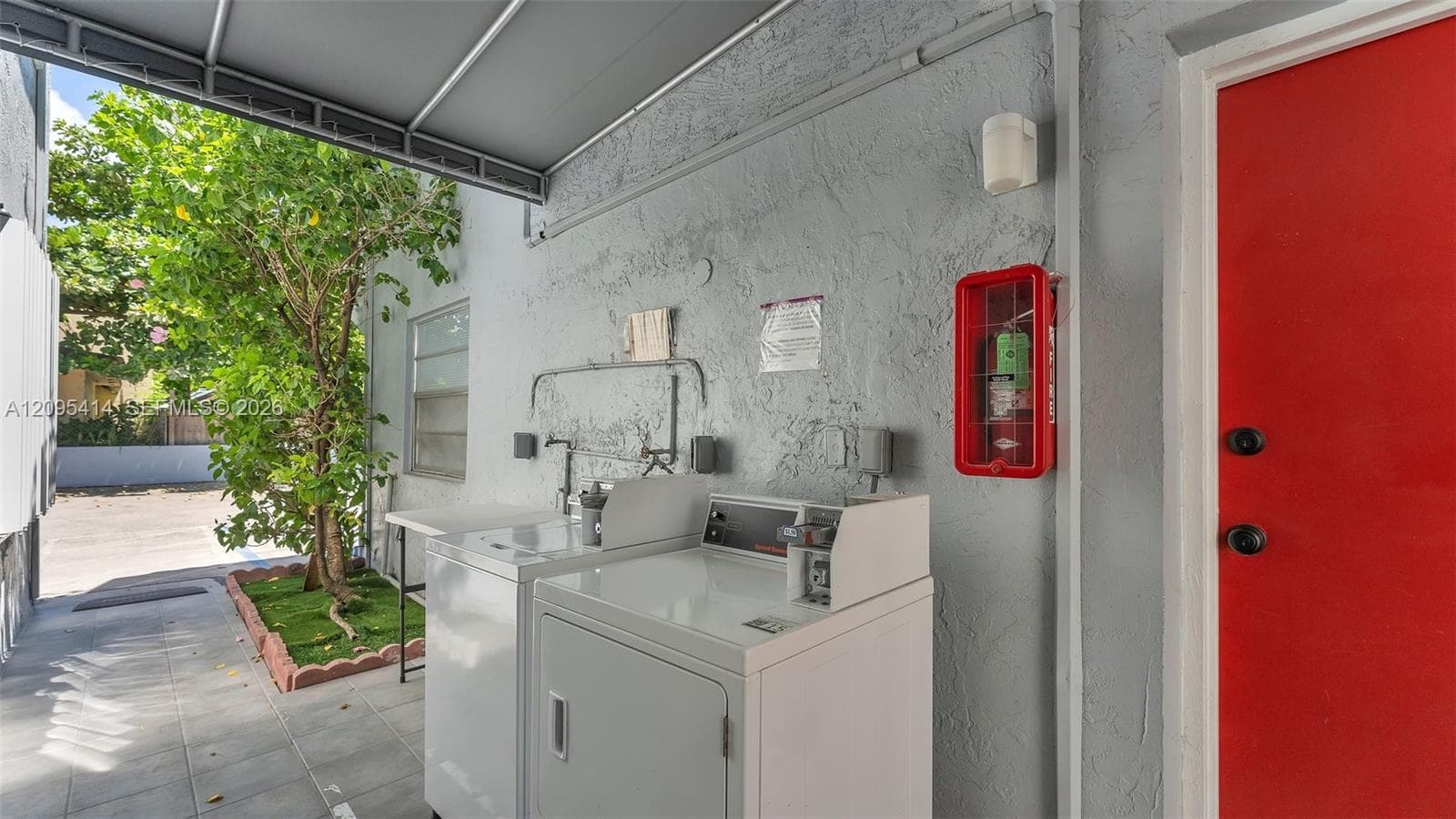 Colony Condo · #7 in Miami - Photo 18