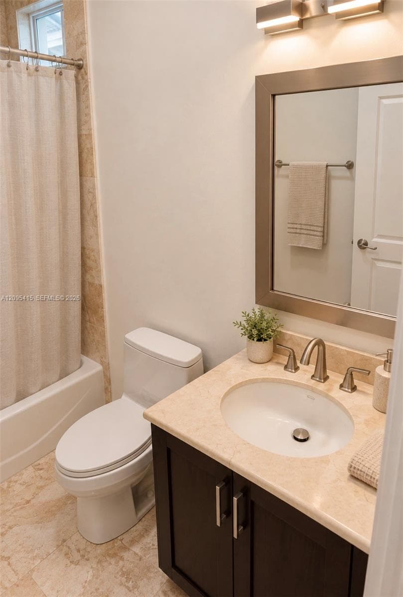 3870 NE 168th St #2 photo 26