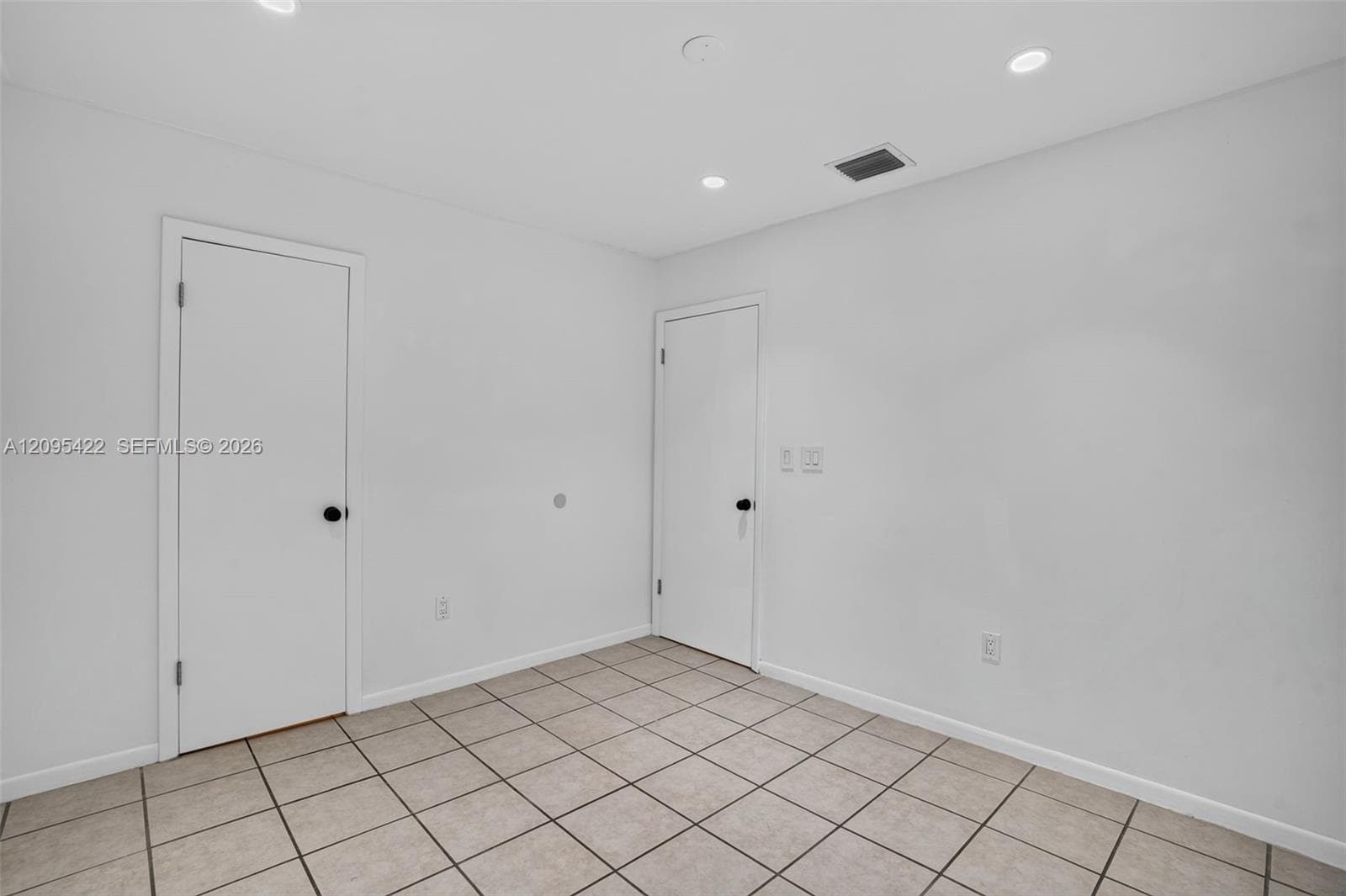 8825 Harding Ave photo 38