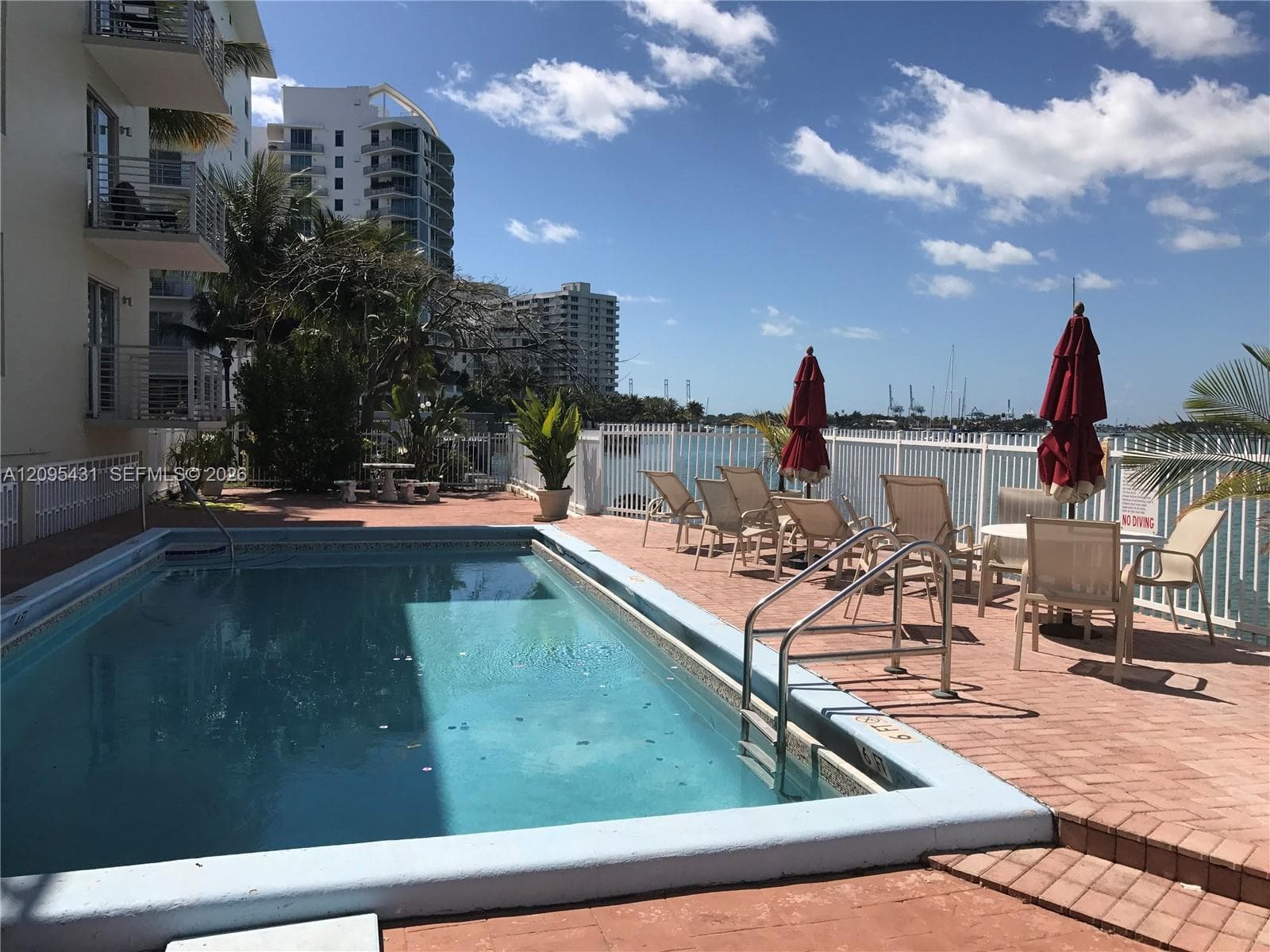Sunshine Bay · #216 in Miami Beach - Photo 6