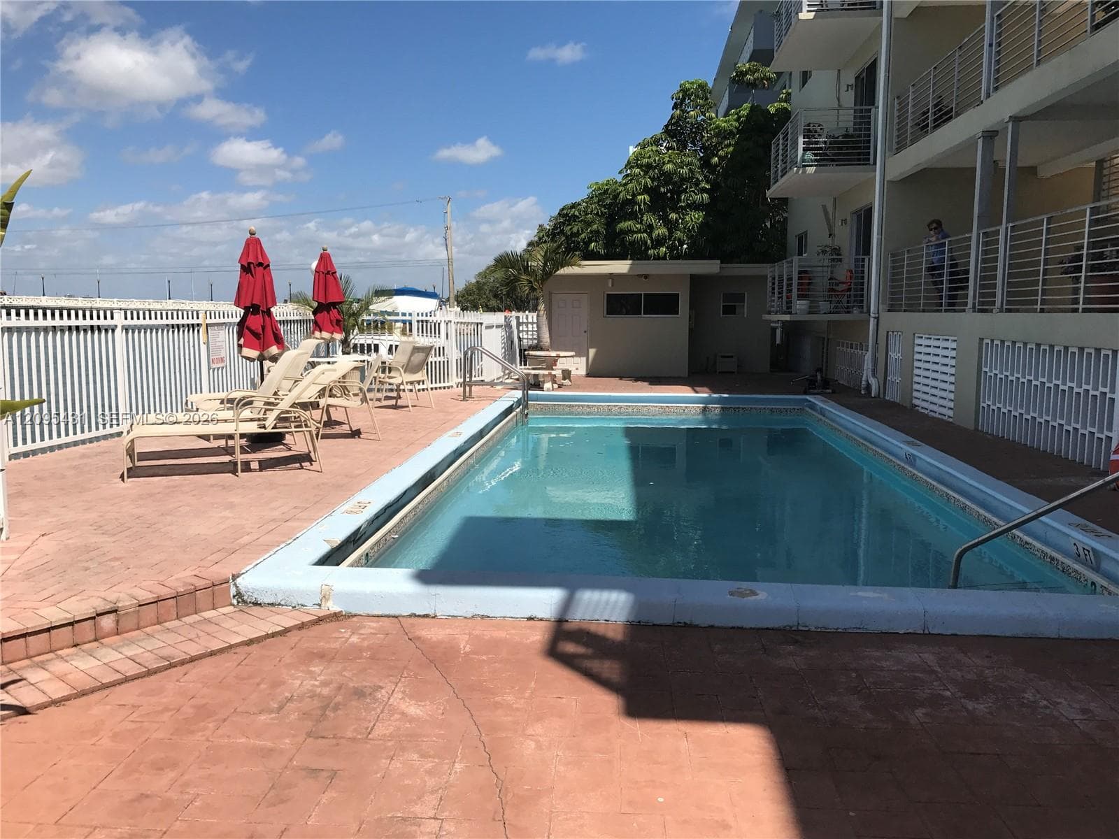 Sunshine Bay · #216 in Miami Beach - Photo 5
