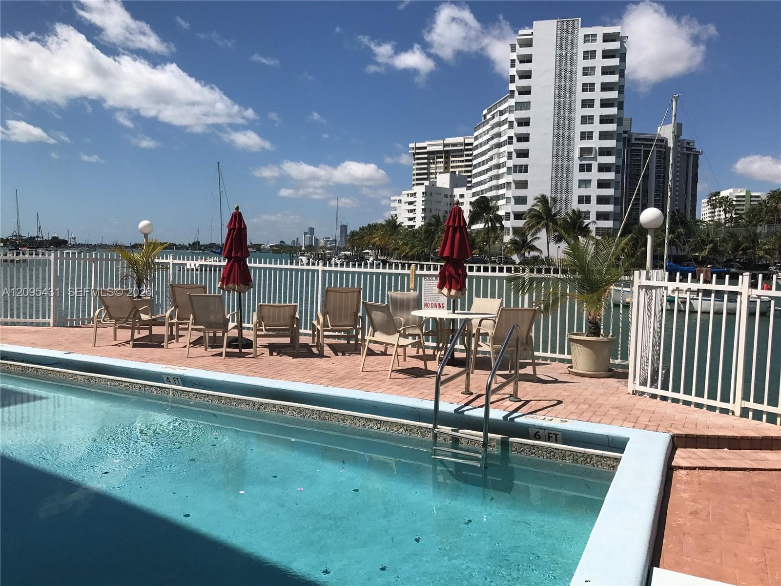 Sunshine Bay · #216 in Miami Beach - Photo 4