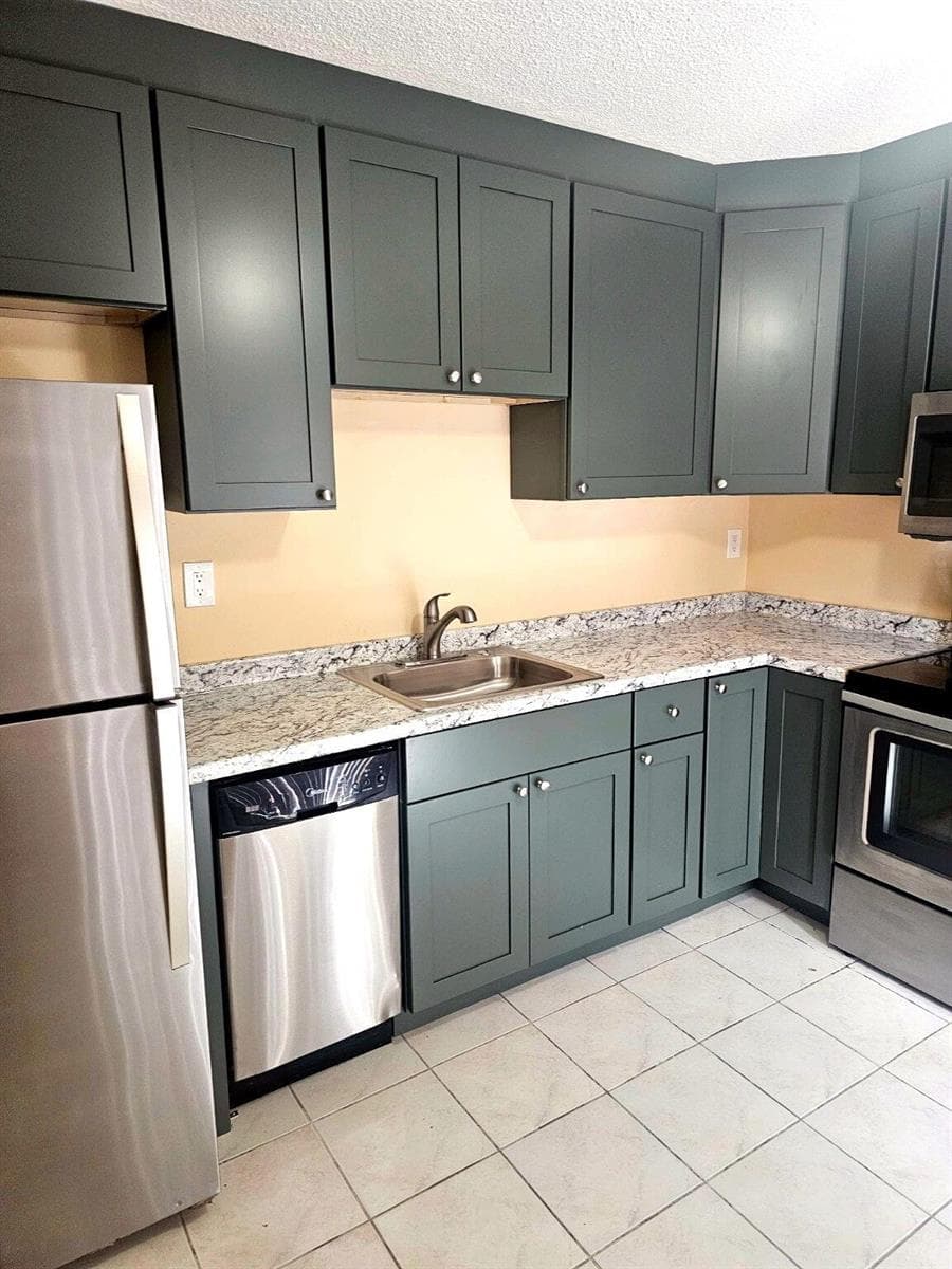Property_Photo_19_Bright
