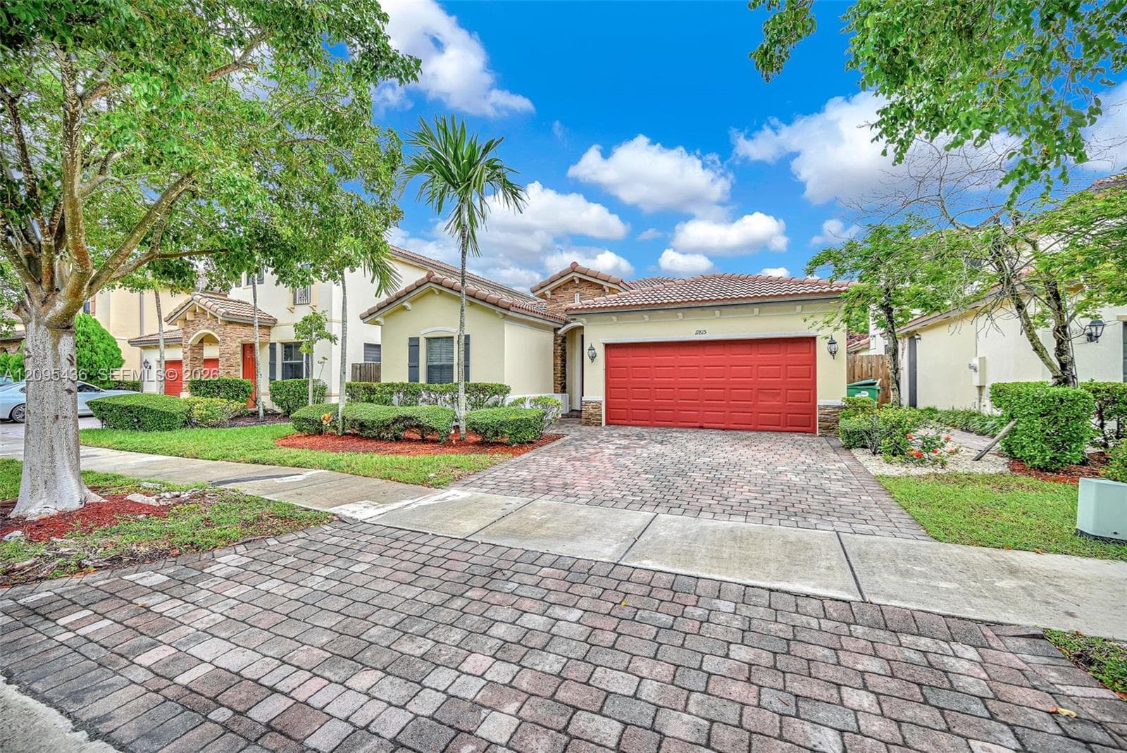 11815 SW 236th St photo 5