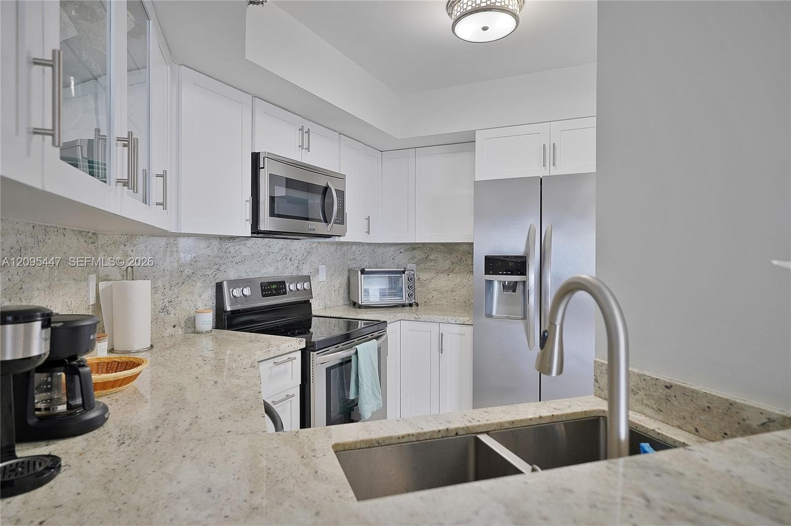 THE STERLING CONDO · #204 in Miami Beach - Photo 7