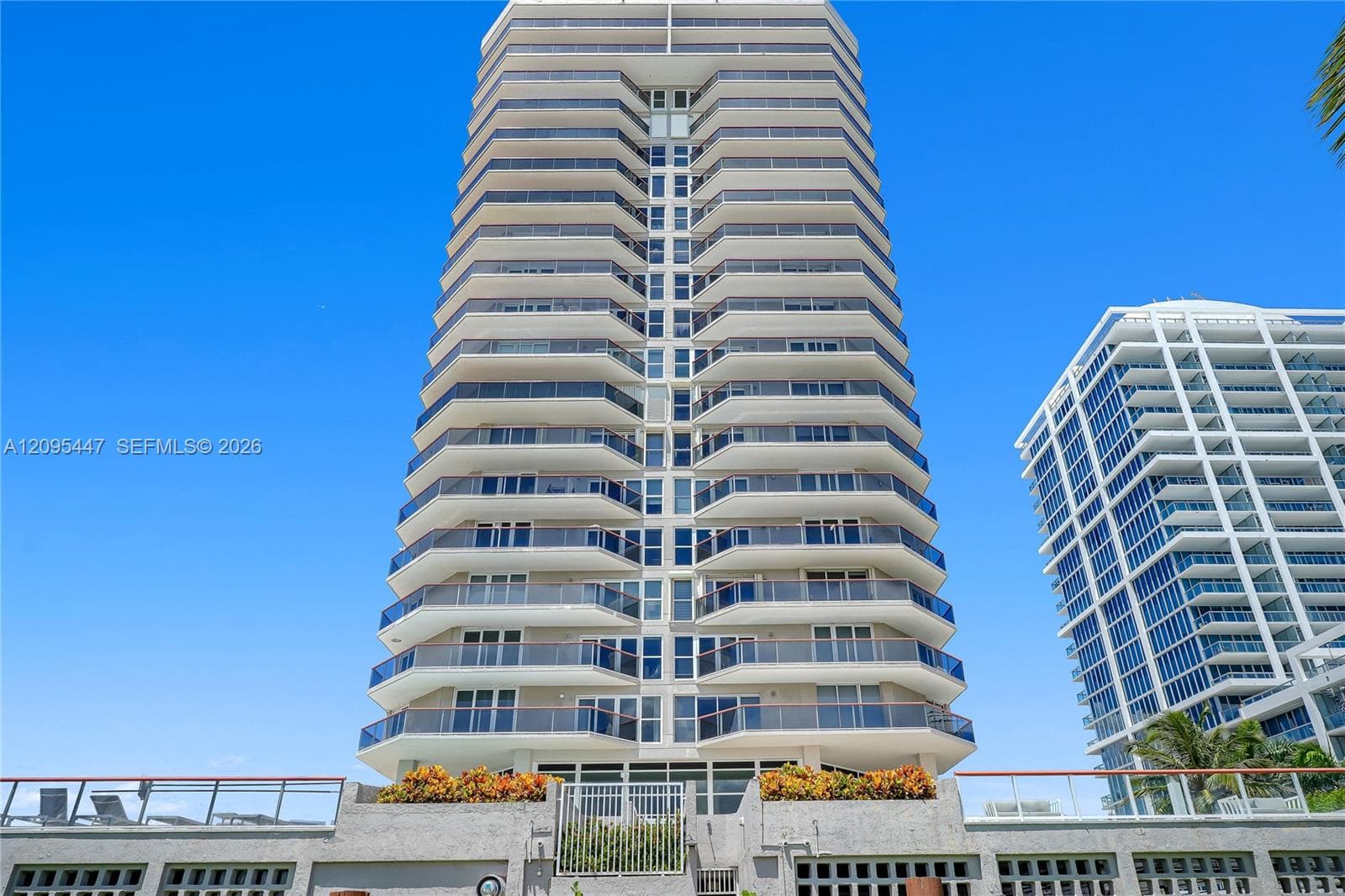 THE STERLING CONDO · #204 in Miami Beach - Photo 1