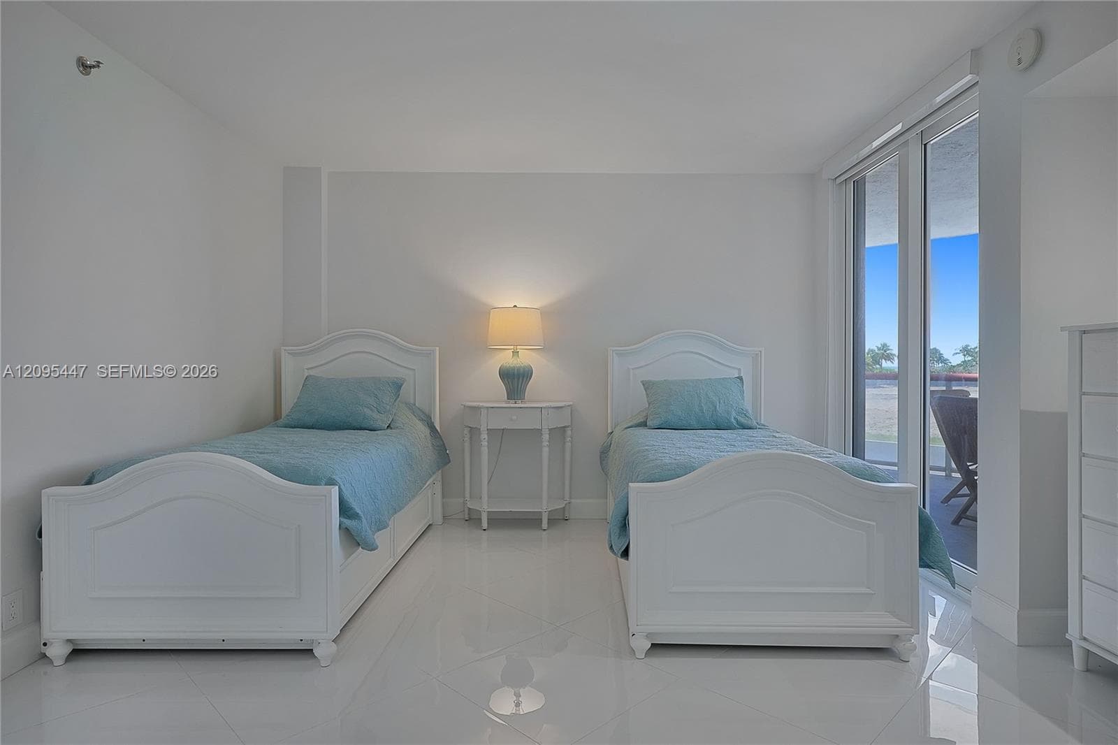 THE STERLING CONDO · #204 in Miami Beach - Photo 11
