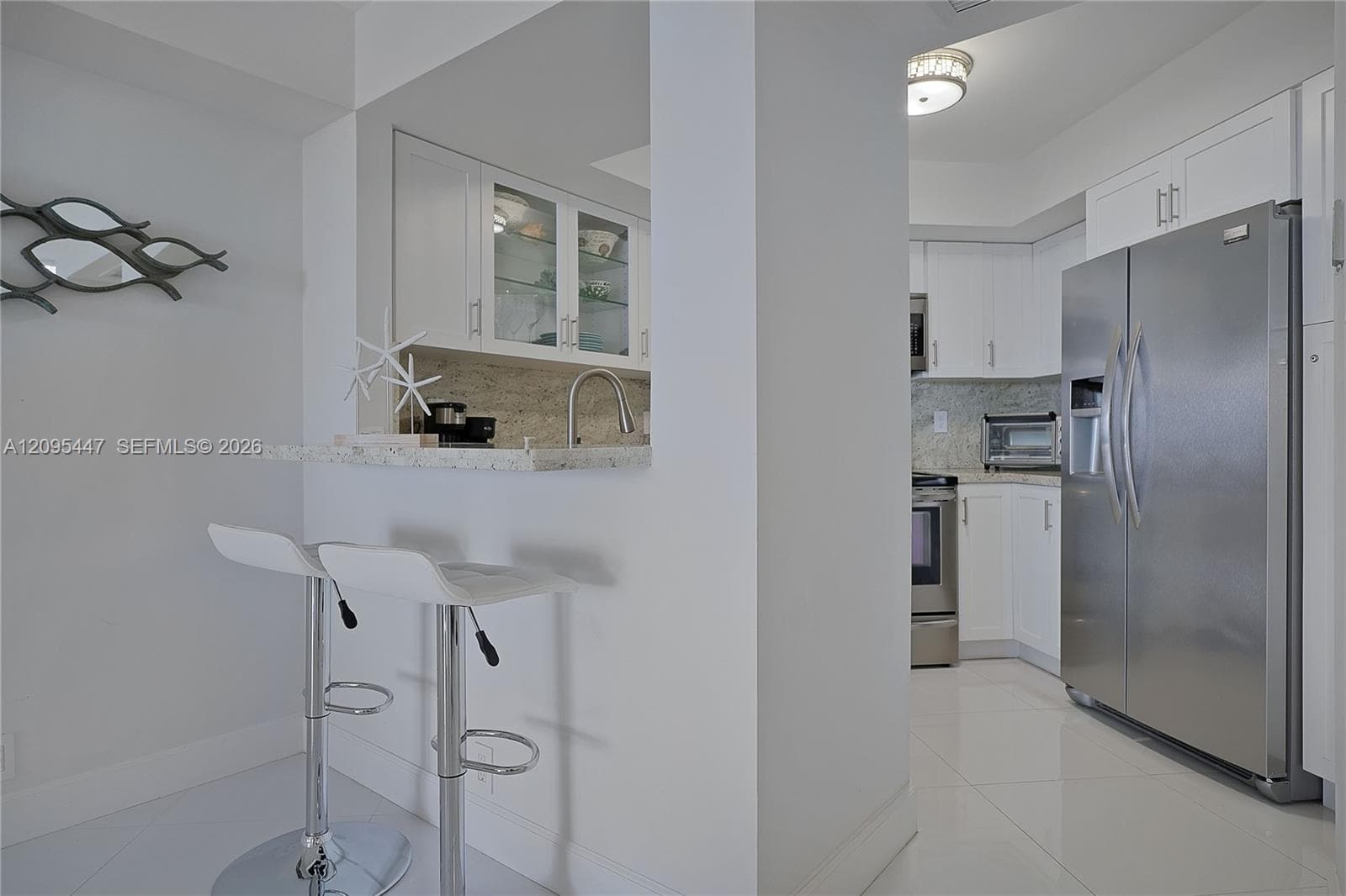 THE STERLING CONDO · #204 in Miami Beach - Photo 4