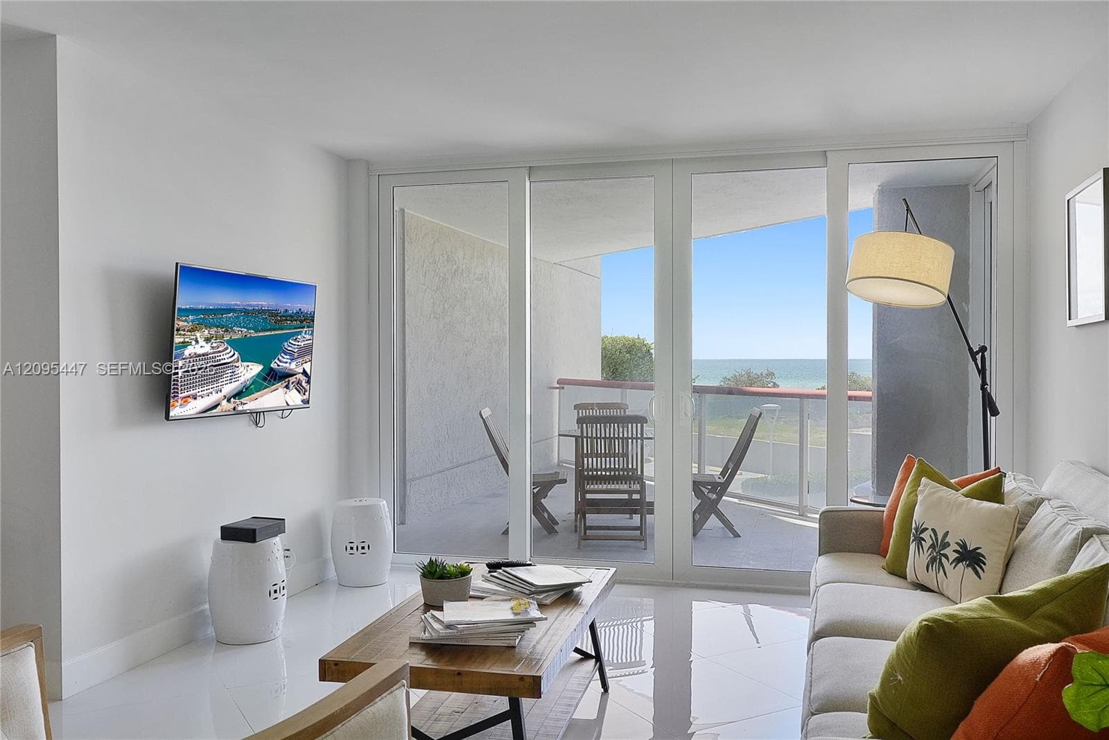 THE STERLING CONDO · #204 in Miami Beach - Photo 8
