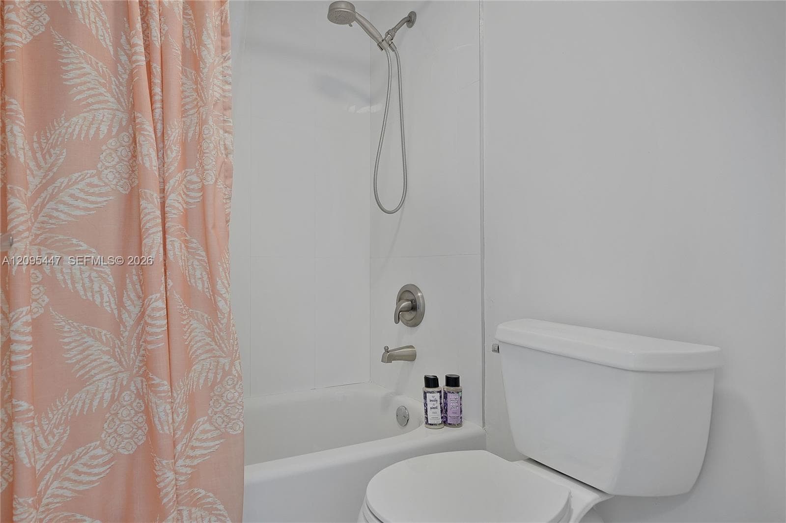 THE STERLING CONDO · #204 in Miami Beach - Photo 25