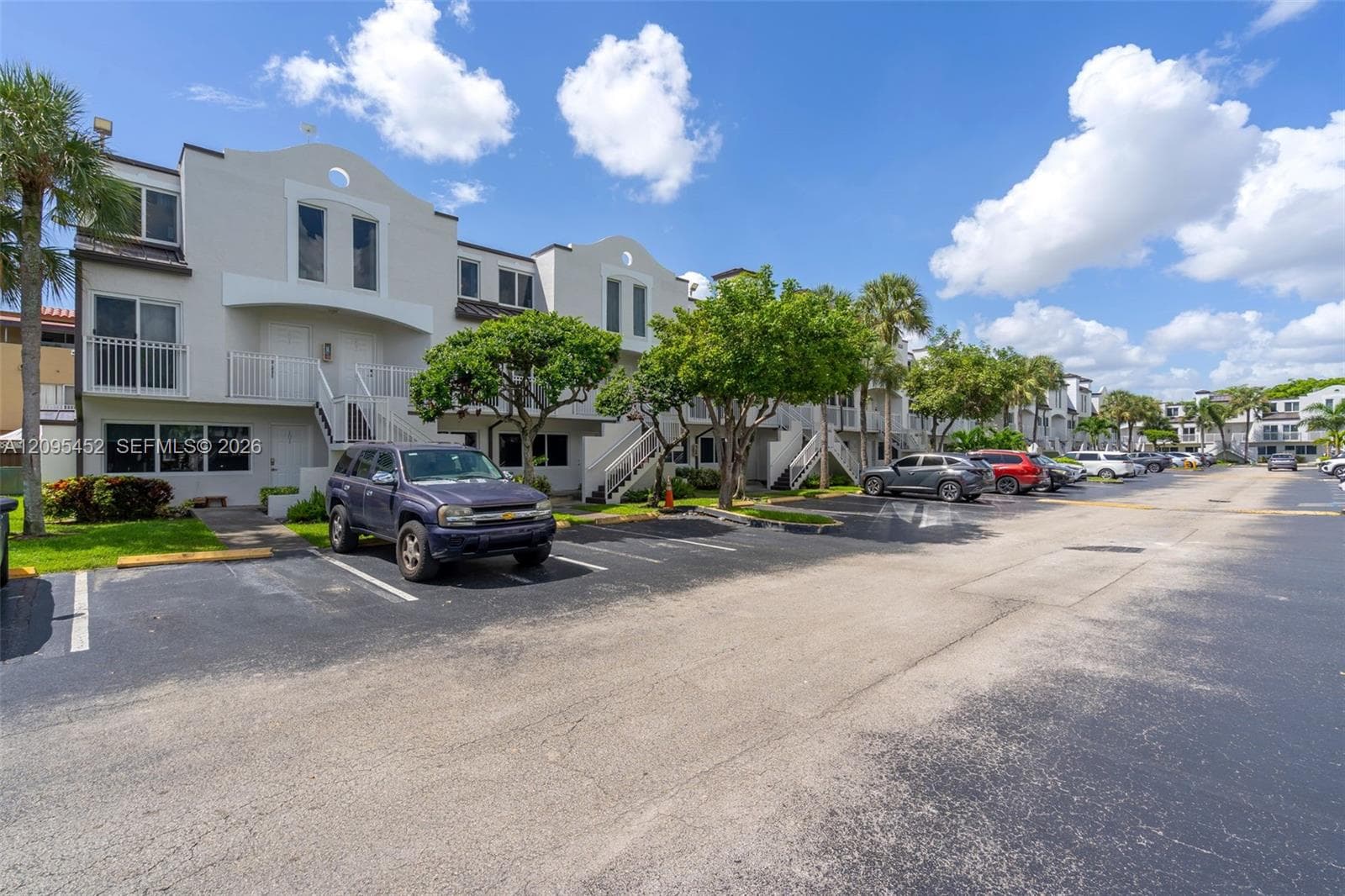 8630 NW 5th Ter # 202 #16-202 photo 1