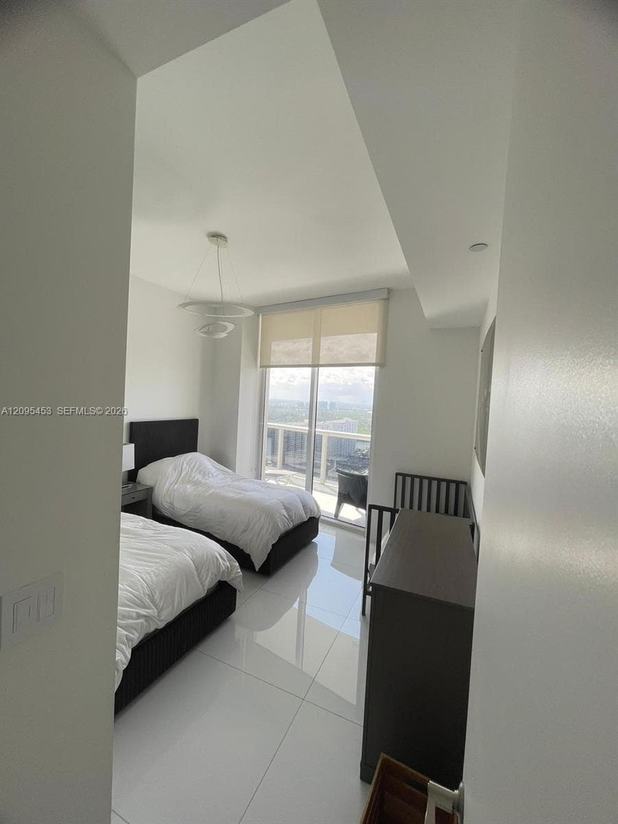 Trump Tower II · #2905 in Sunny Isles Beach - Photo 17