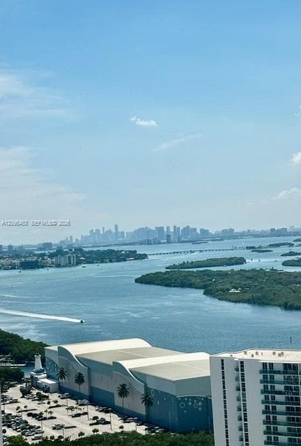 Trump Tower II · #2905 in Sunny Isles Beach - Photo 10