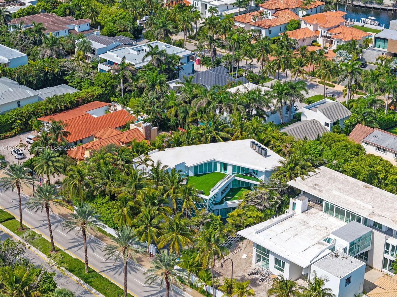 480 Ocean Blvd photo 7