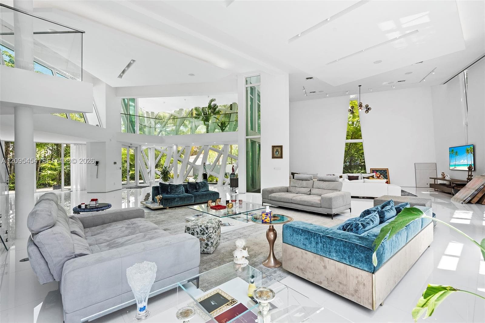 480 Ocean Blvd photo 34